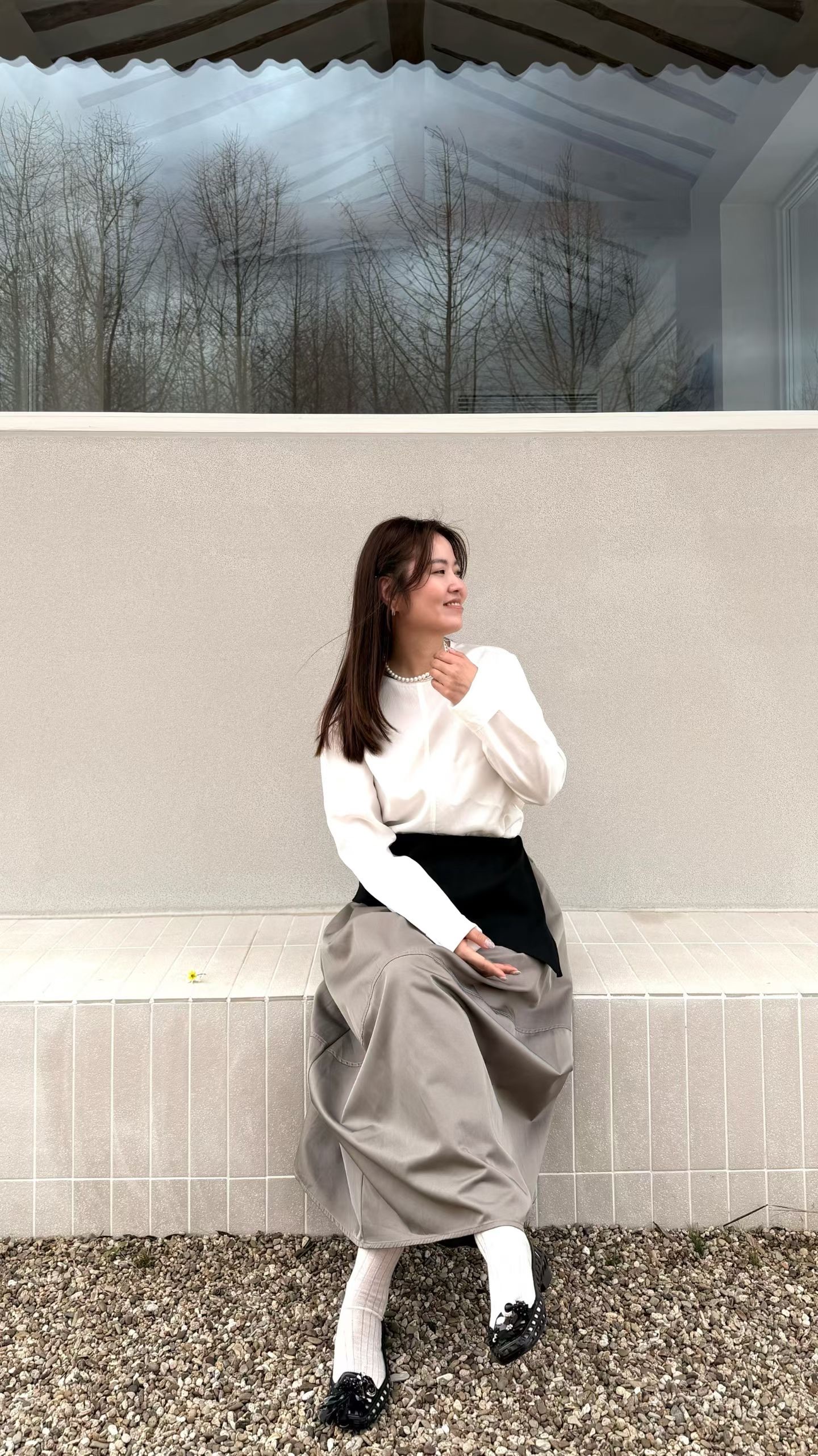 DA23 / TENCEL ROUND NECKLINE BLOUSE