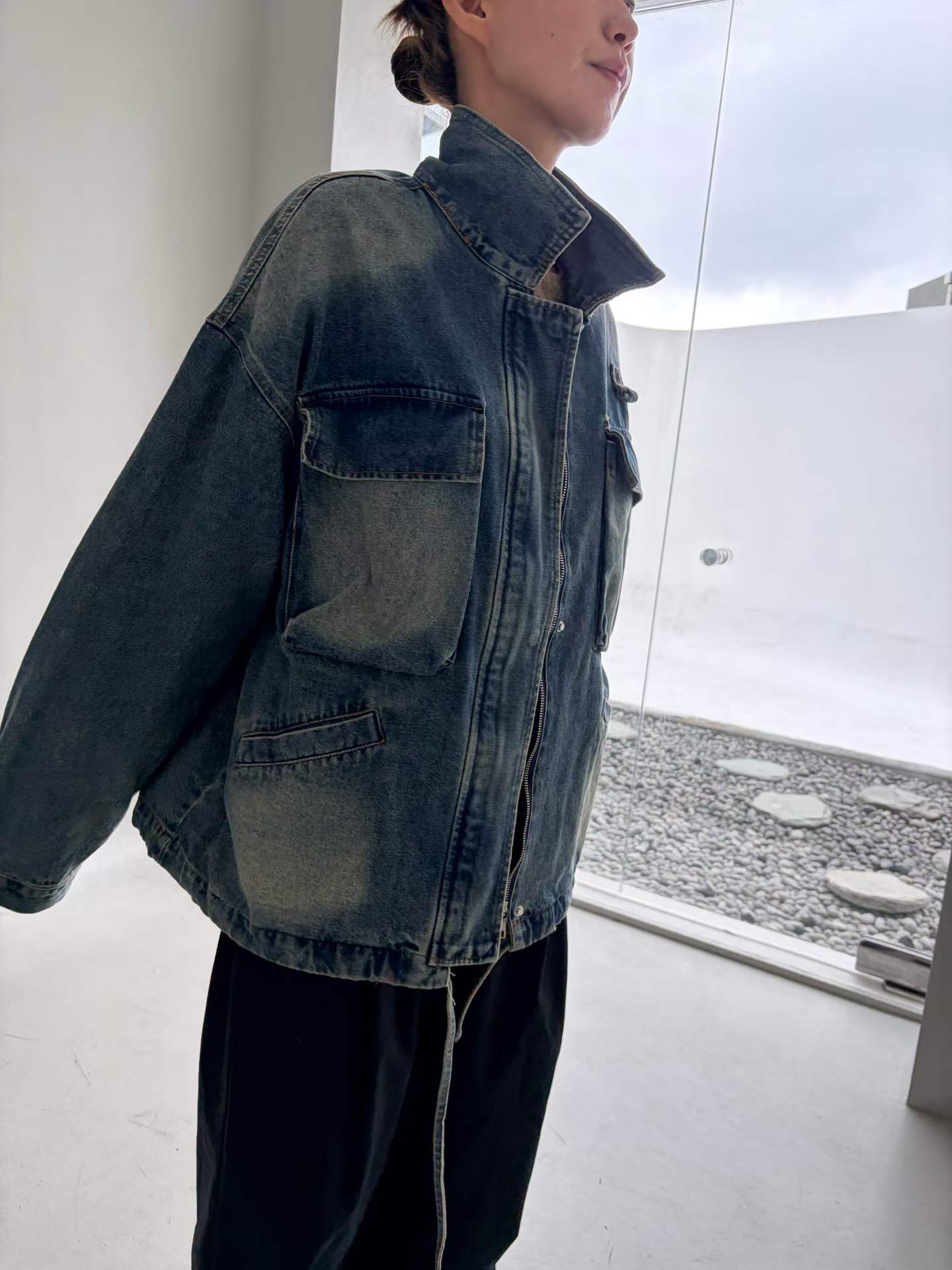 FJOLA WASHED OUT RUGGED DENIM JACKET