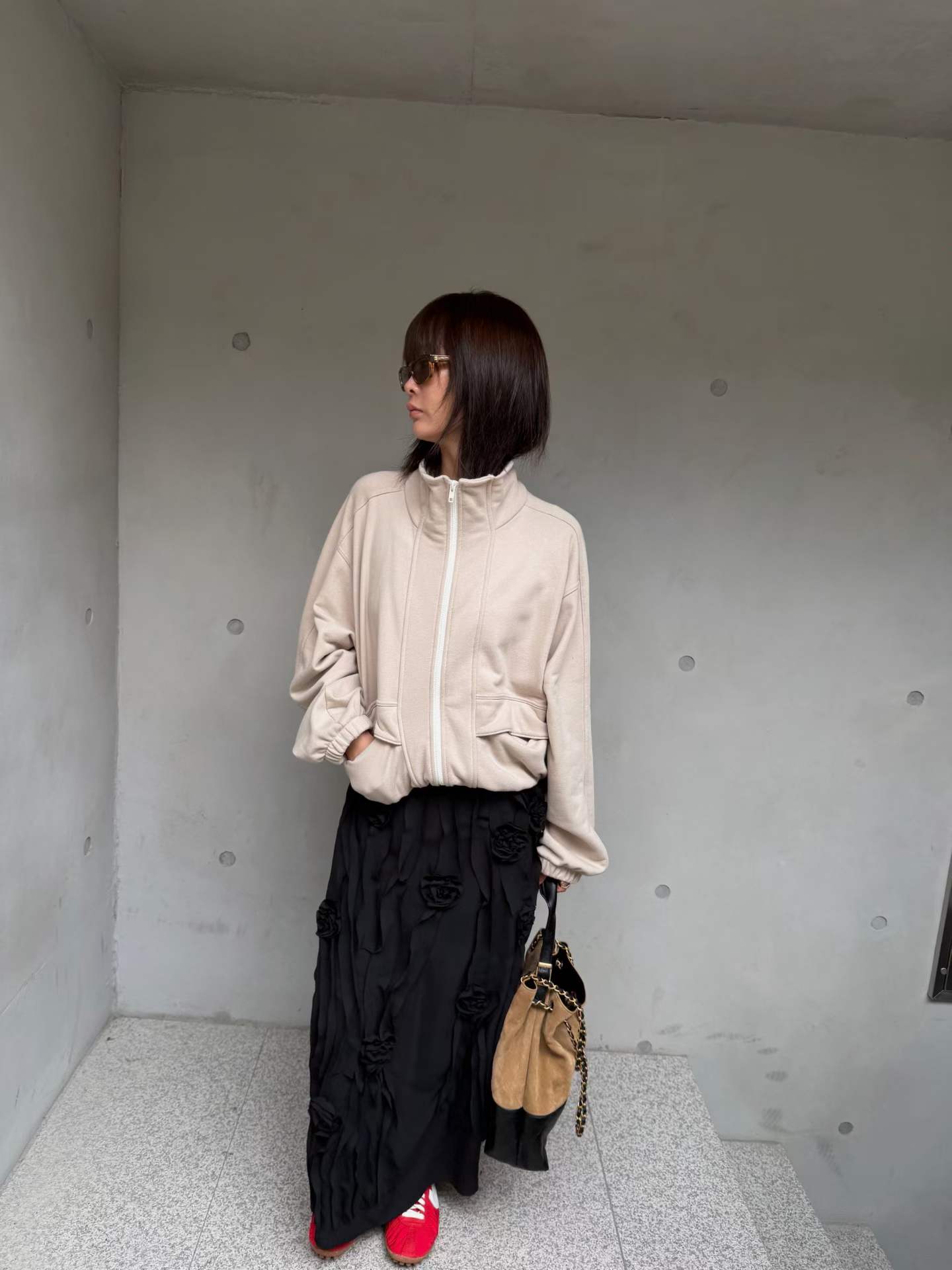 FIADH FLOWER RIPPLE APPLIQUE SKIRT