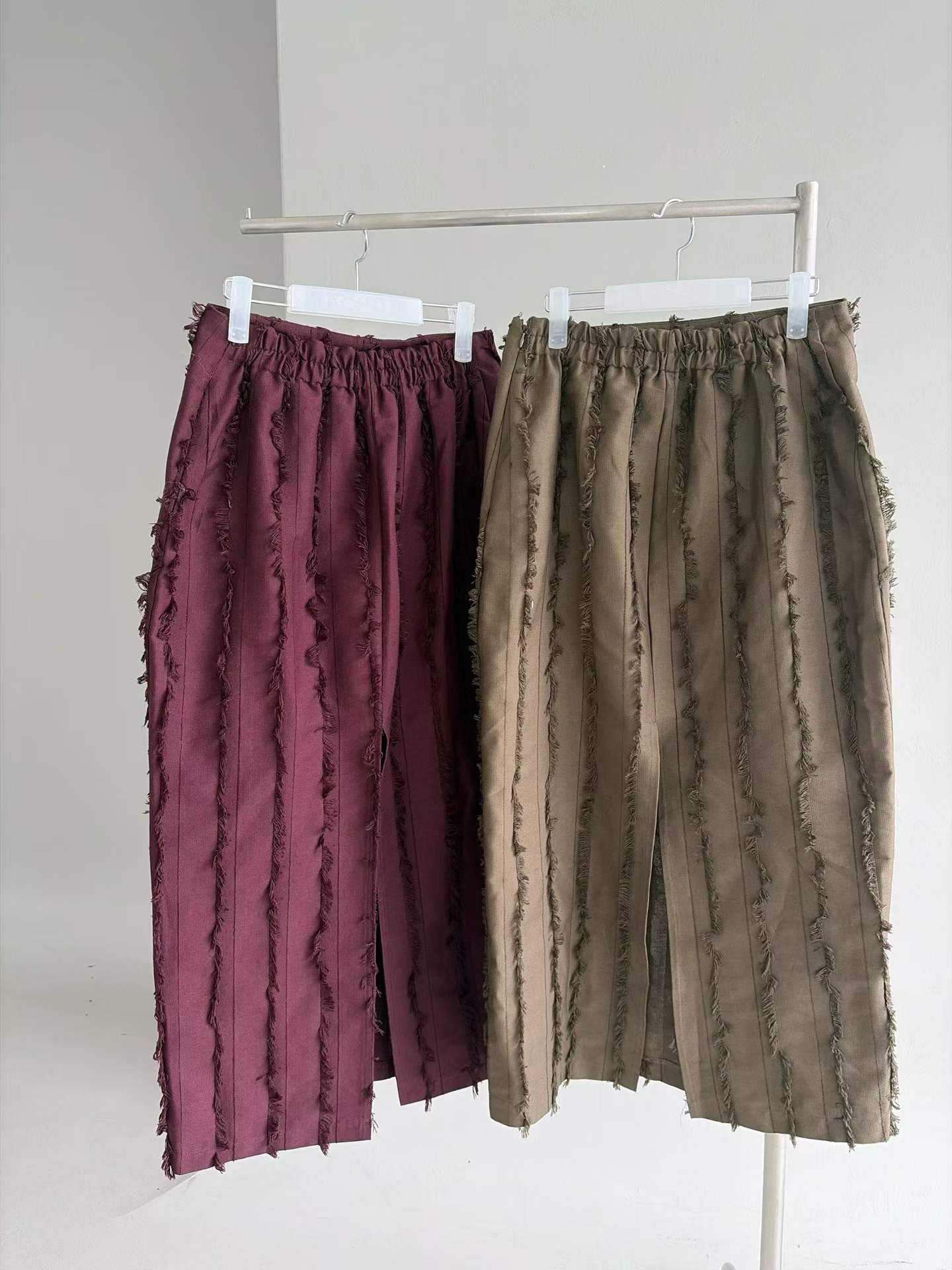 FILIZ TESSEL TRIM DETAIL SKIRT