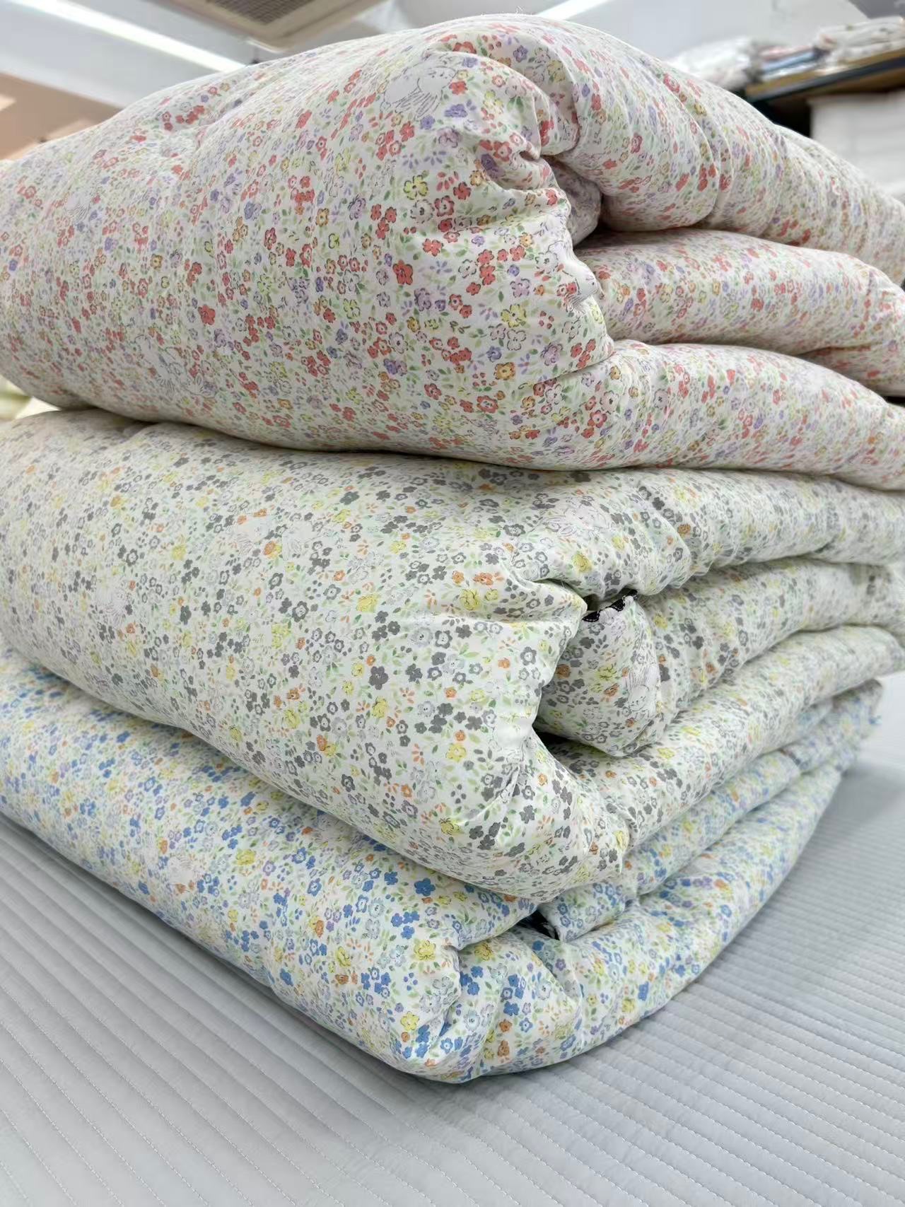 BN08 / DITSY FLORAL BLOSSOM BLANKET