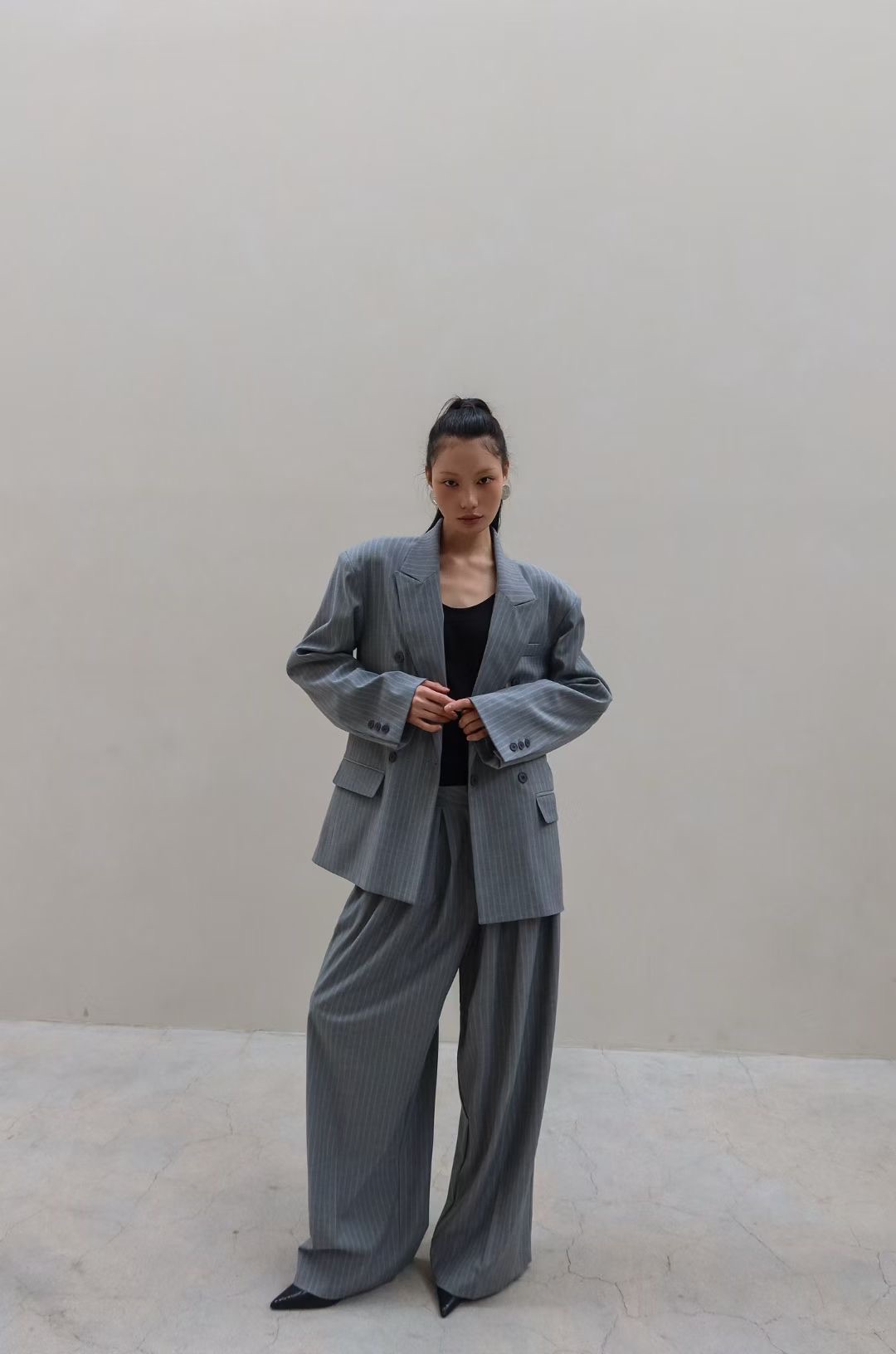 BY12 / PIN STRIPE TAILORED OVERSIZE BLAZER