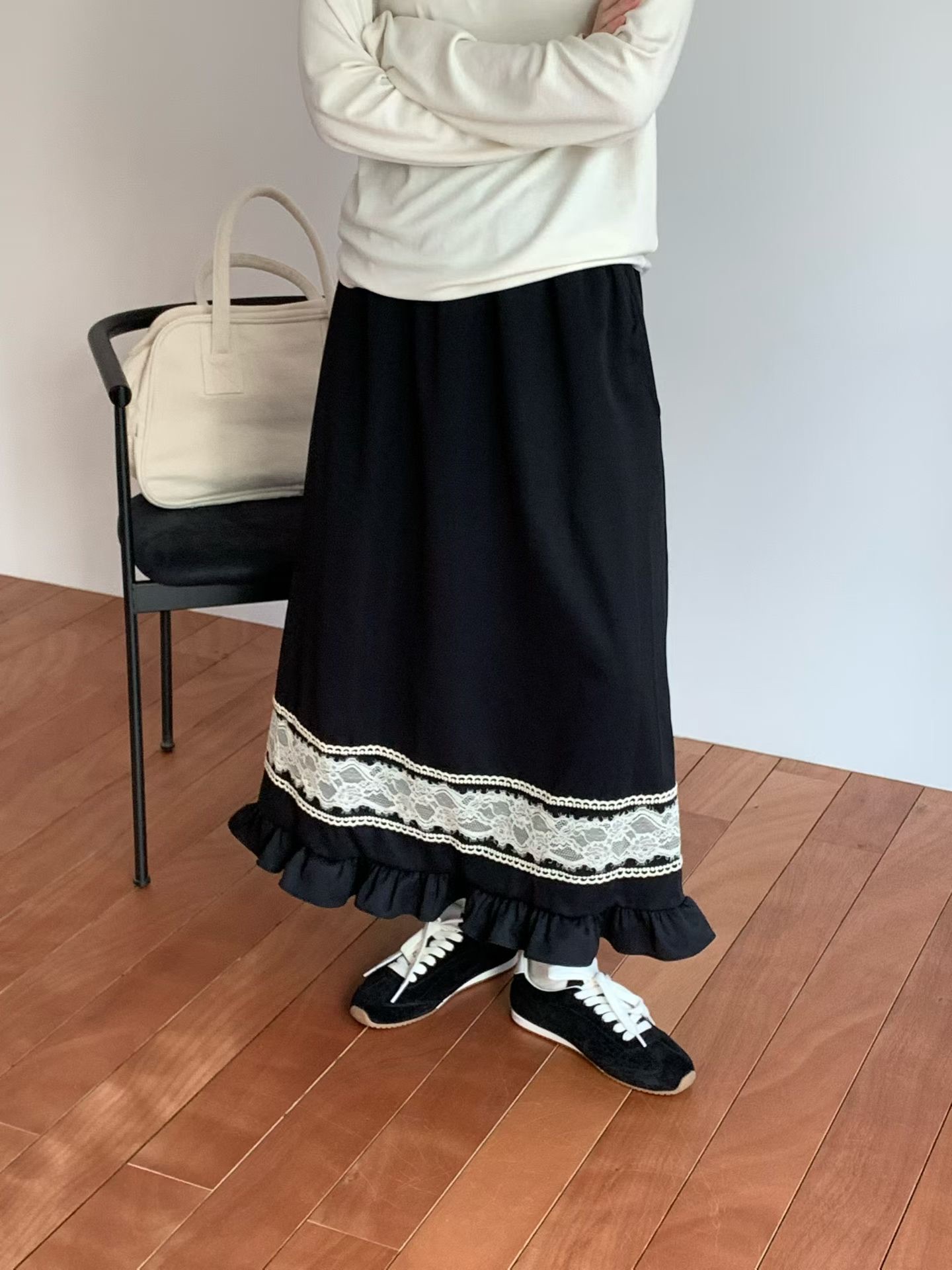 VP19 / RUFFLED FLOUNCE HEM SKIRT