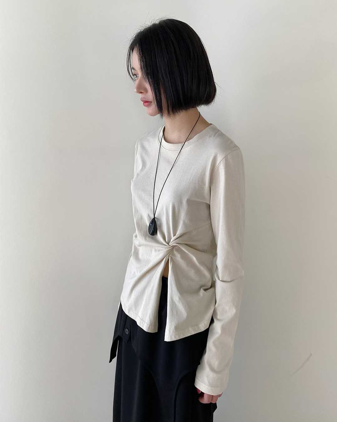 ELOISE OPEN KNOT LONG SLEEVES TEE