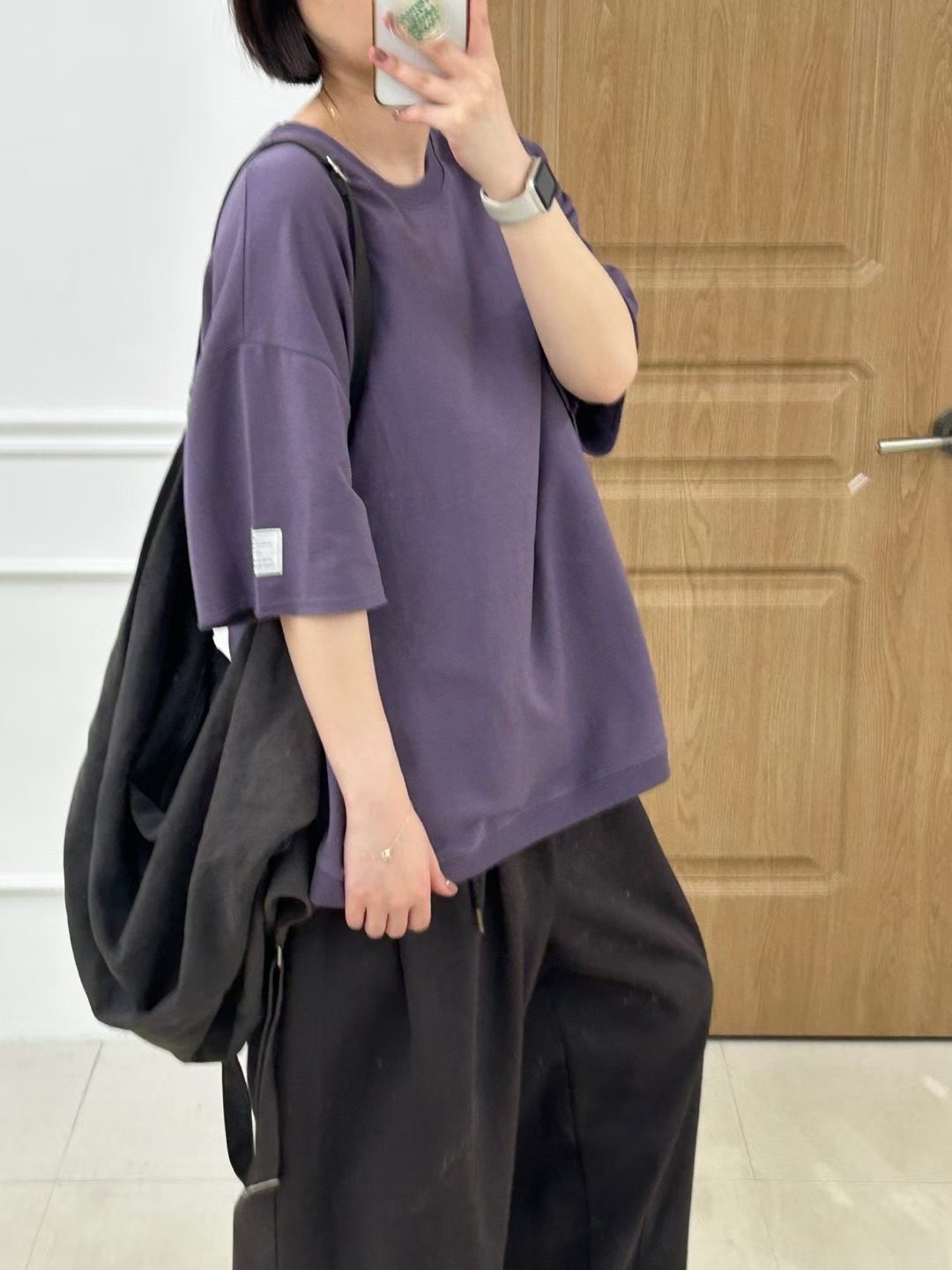 KL09 / OVERSIZED CURVED HEM TEE