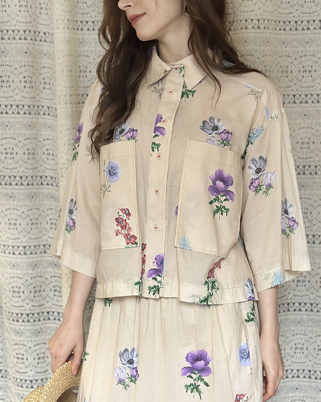 KB14 / Front Pockets Floral Shirt