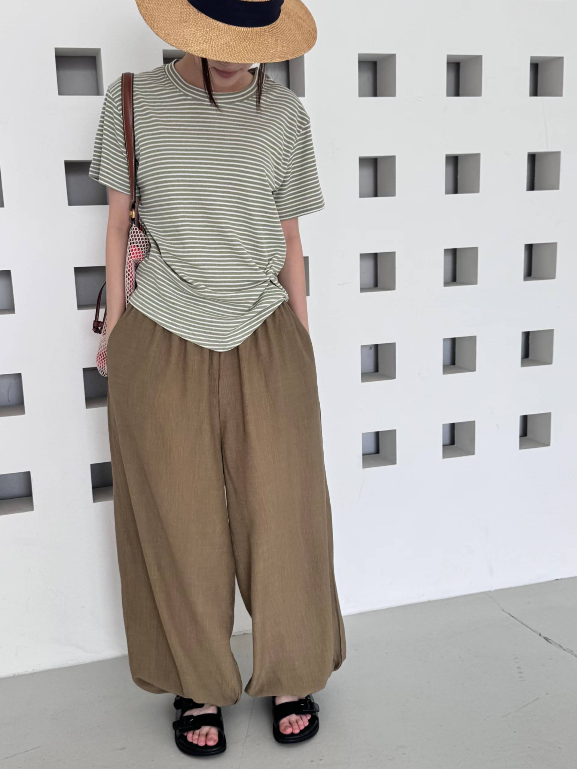 FLOELLA KNOT STRIPE TEE