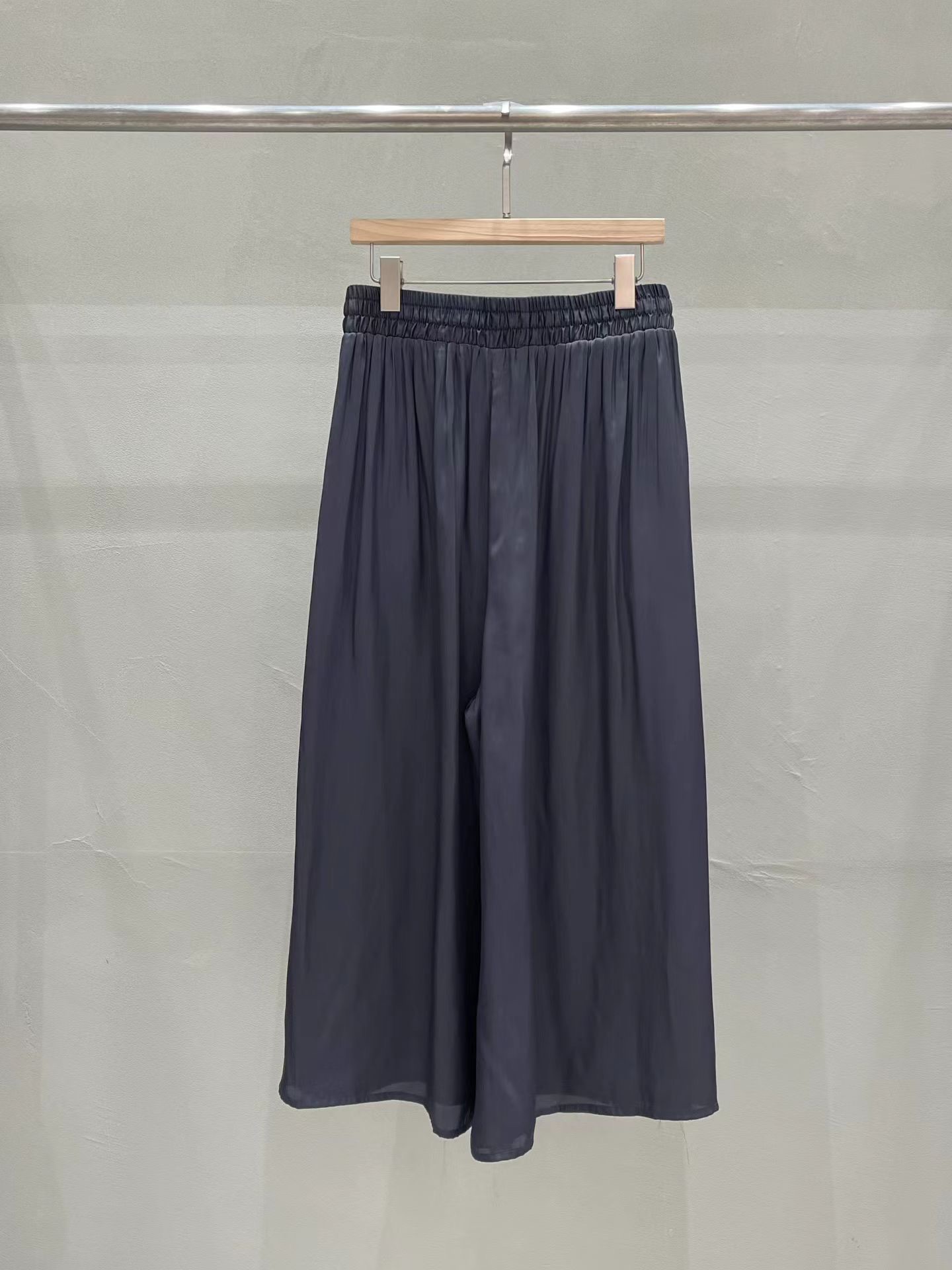 MU21 / ELASTIC BANDING POCKET FLOWY PANTS