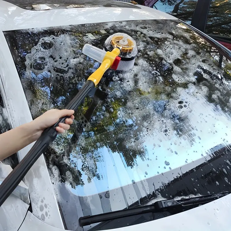 Car Wash Brush Cleaning Kit 360° Spin Car Mop Microfiber Car Cleaning Brush Detachable Extendable Scrub Brush Garden Hose Spray Nozzle Spray Gun