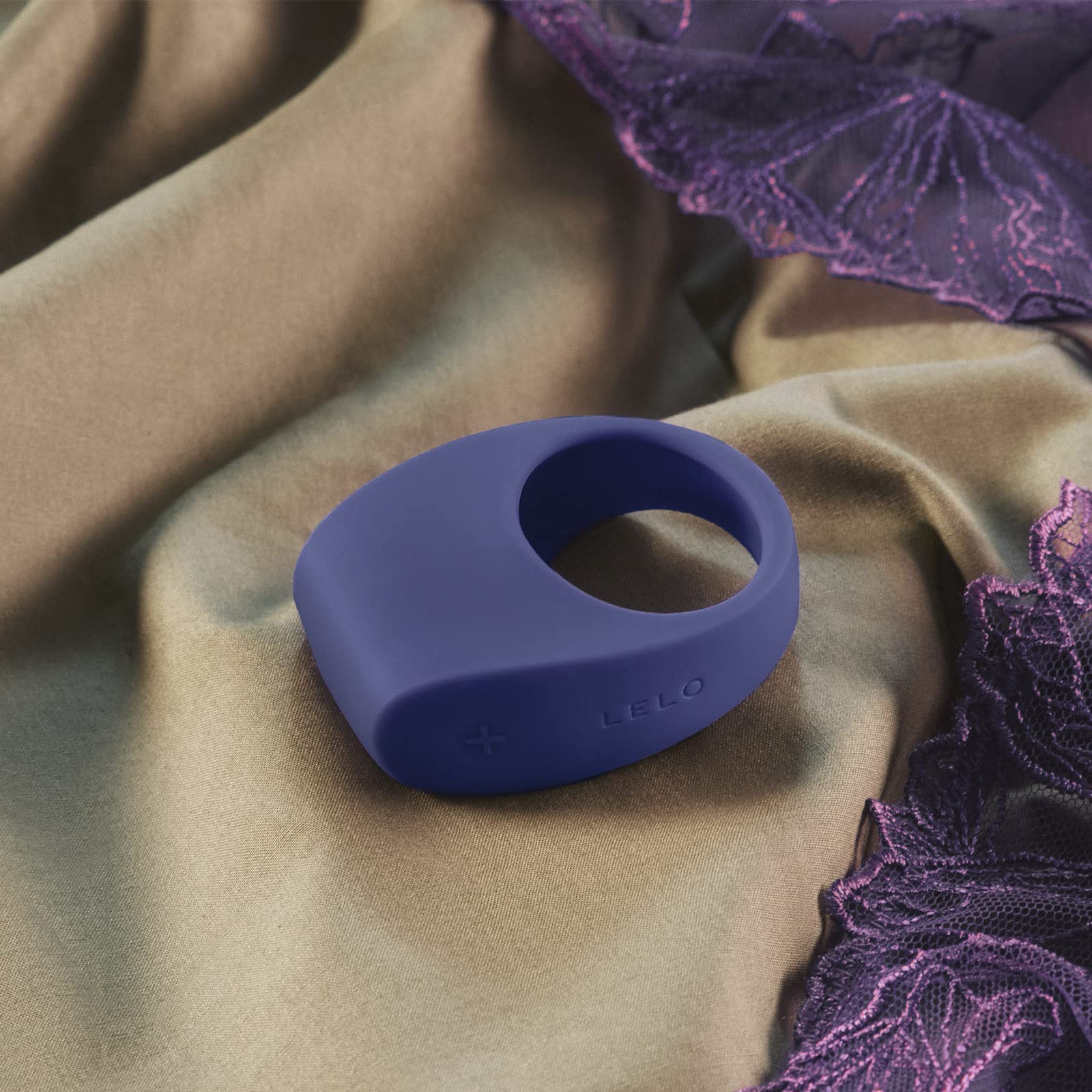 TOR 3 Vibrating Couples Ring
