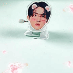 歩くアクリルスタンド・卓上デコ【目黒蓮/SNOWMAN】-YITOTO™推し活がもっと楽しくなる