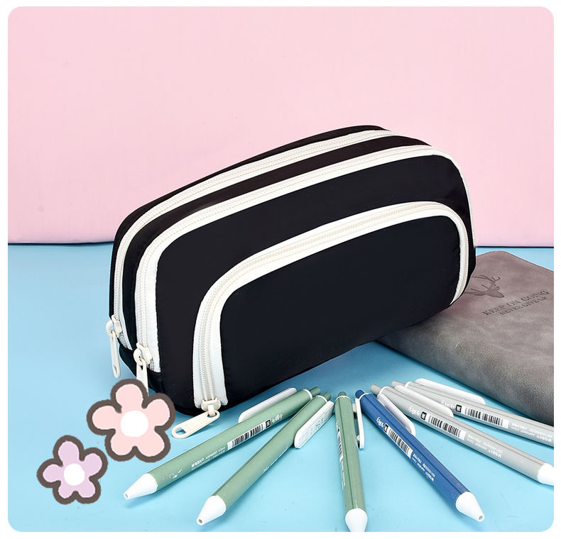 文具収納ポーチ【ILLIT】