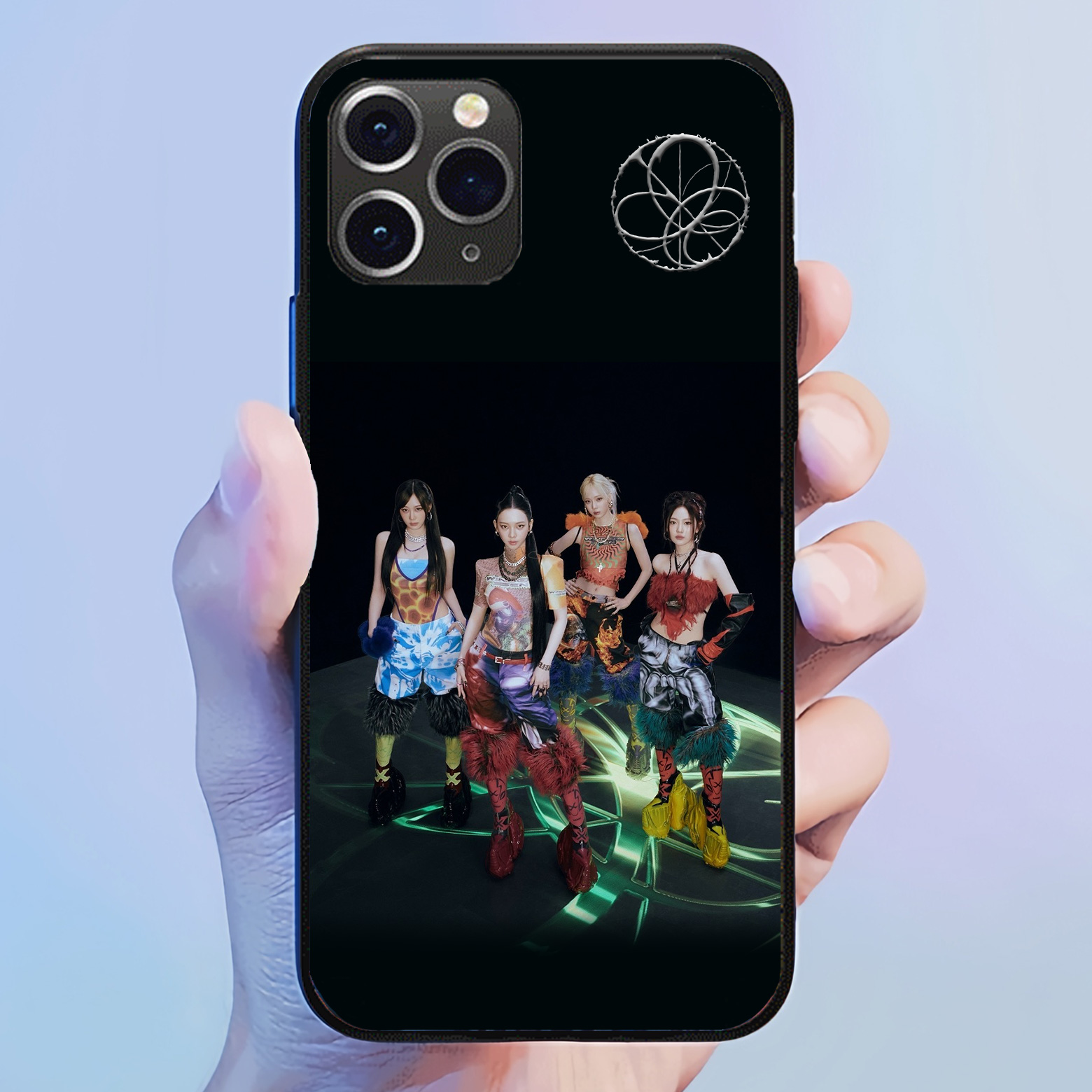 発光するスマートフォンケース 【Aespa/Armageddon】