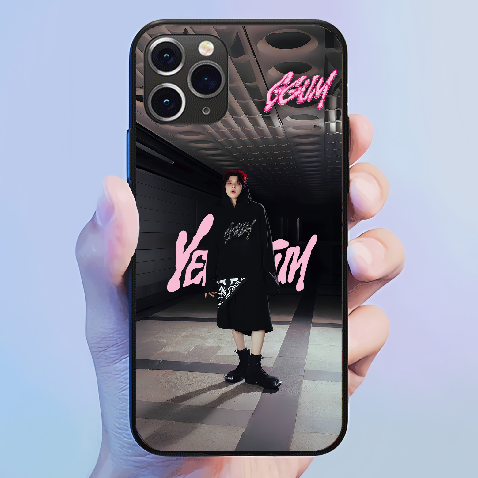 発光するスマートフォンケース 【YEONJUN/GGUM】