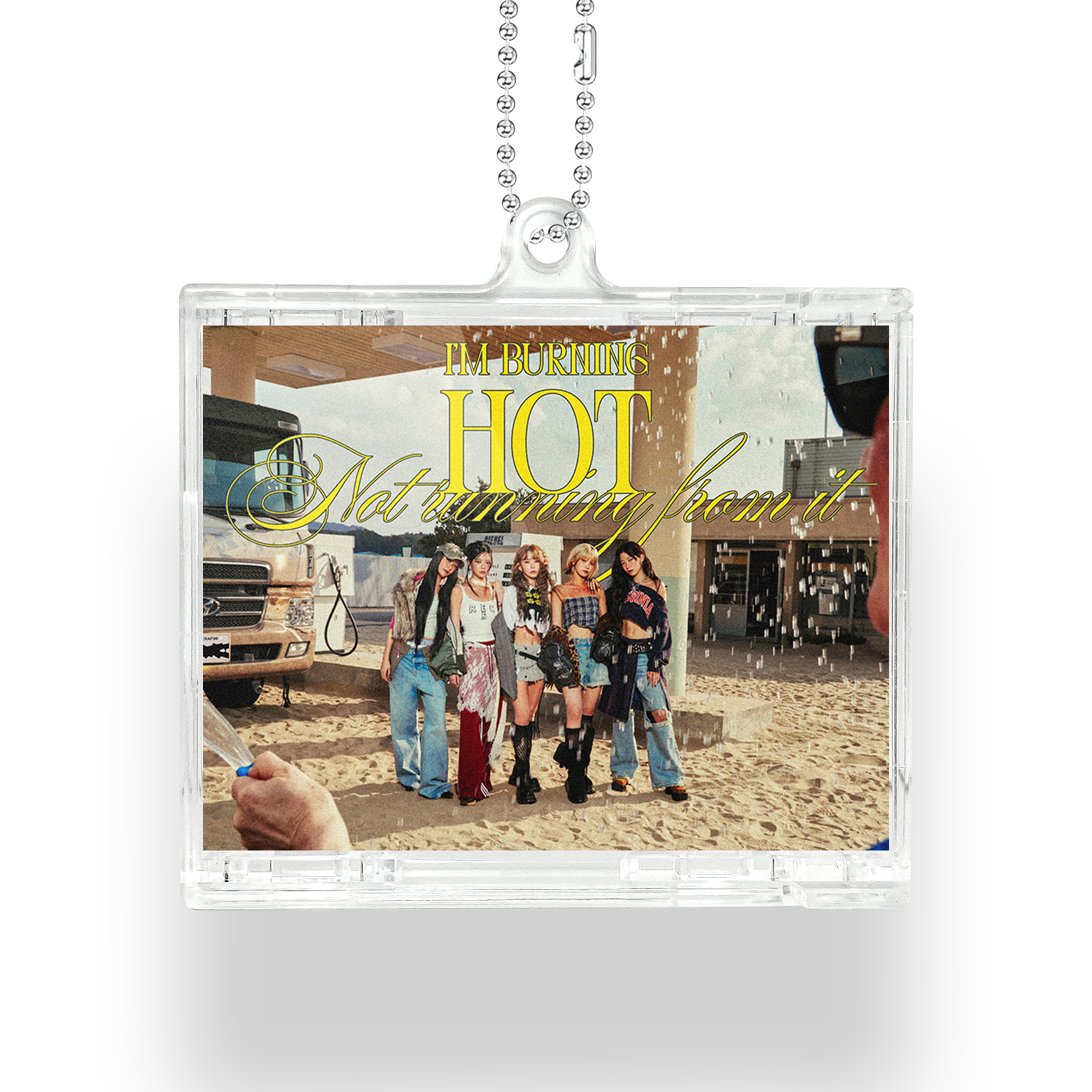 NFCミニCDキーリング【LESSERAFIM/HOT】