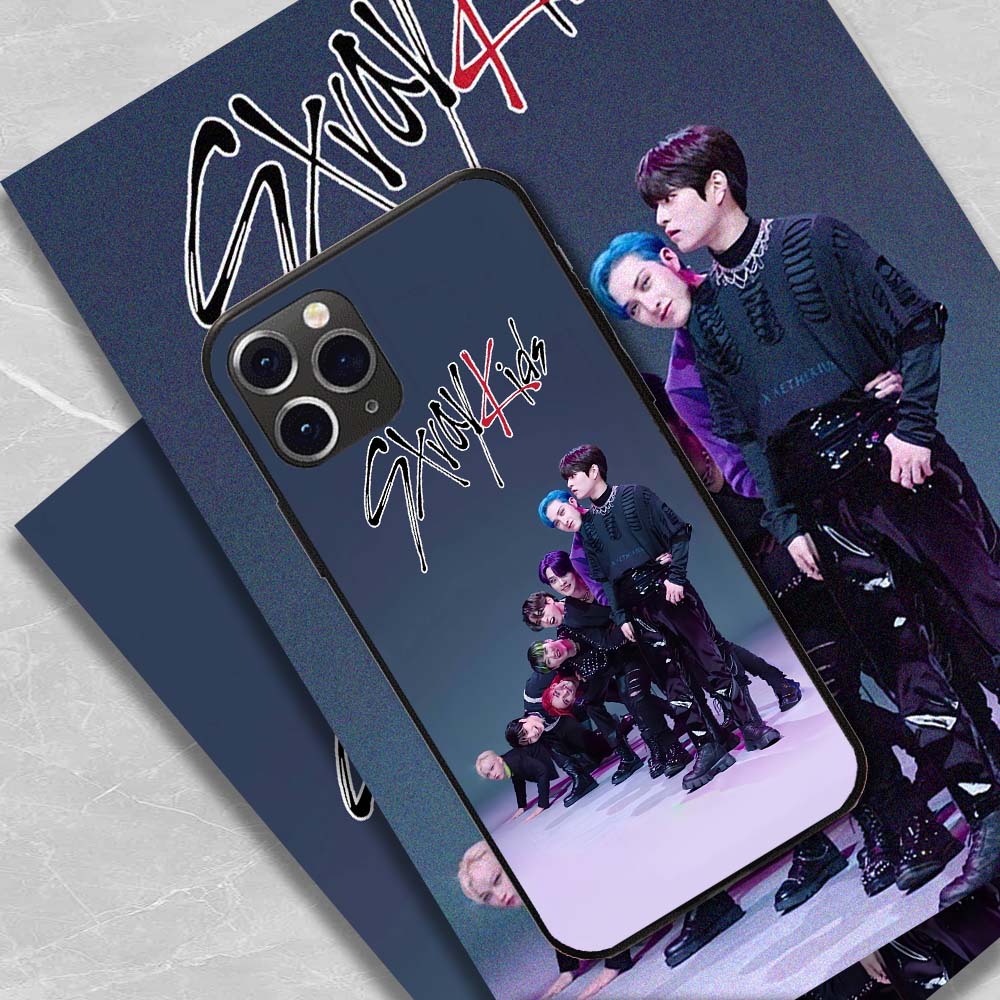 発光するスマートフォンケース 【Stray Kids / StrayKids】6種類