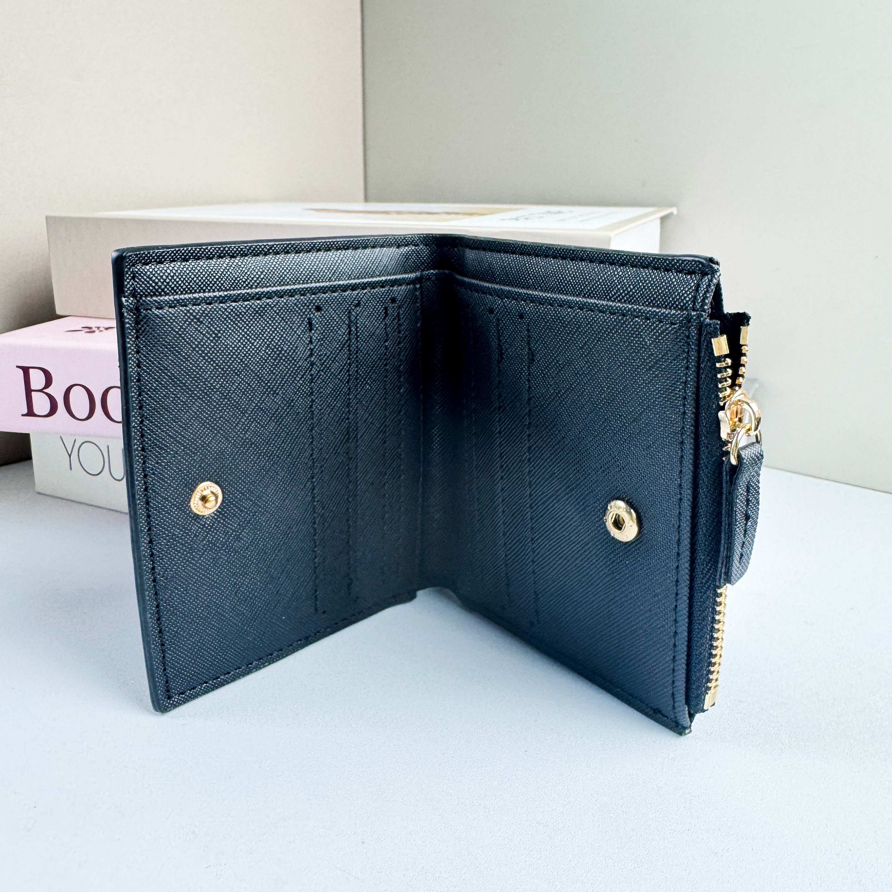 折りたたみ財布【Ado】-YITOTO™推し活がもっと楽しくなる