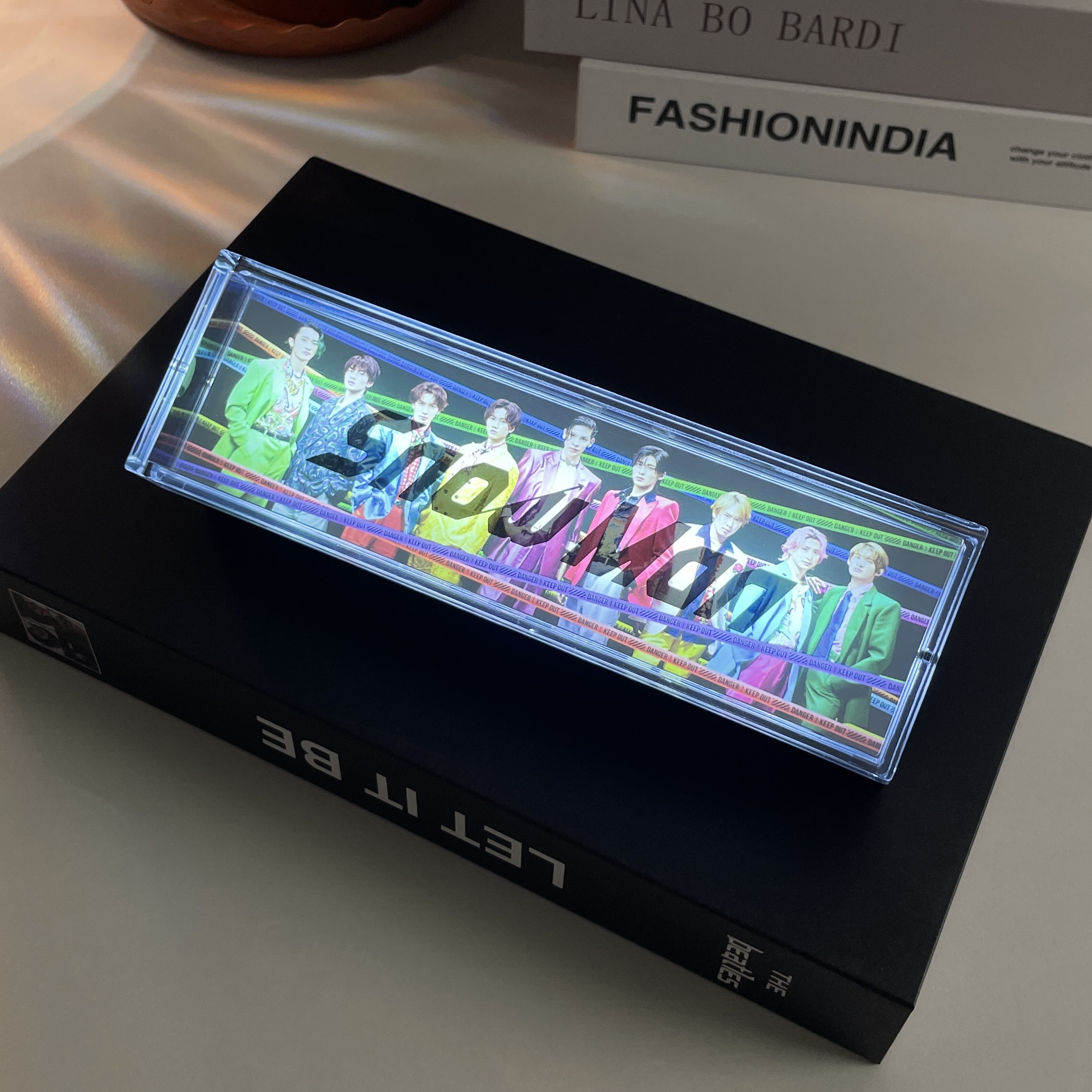 夕暮れの光と影のナイトライト【SnowMan】