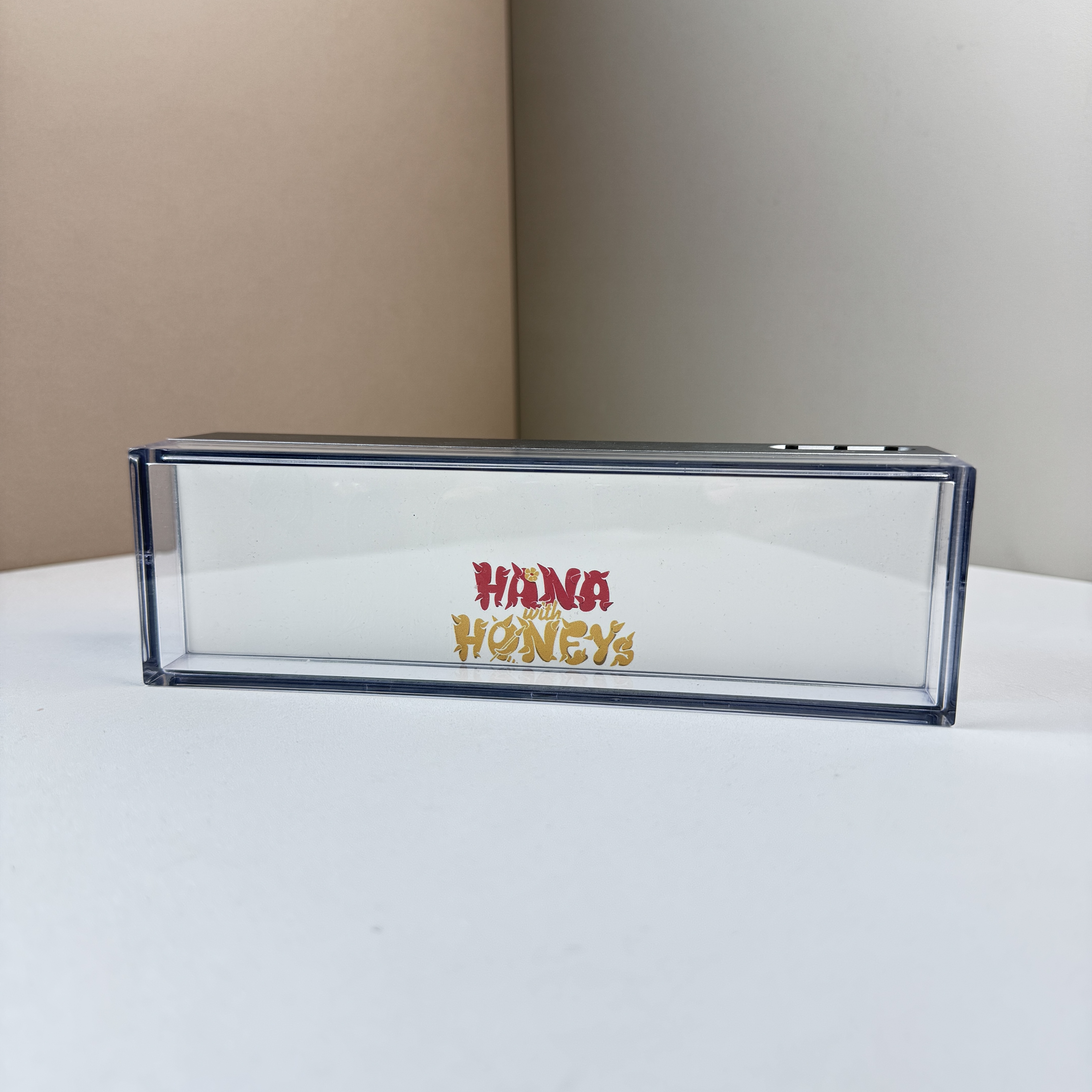 夕暮れの光と影のナイトライト【HANA】-YITOTO™推し活がもっと楽しくなる