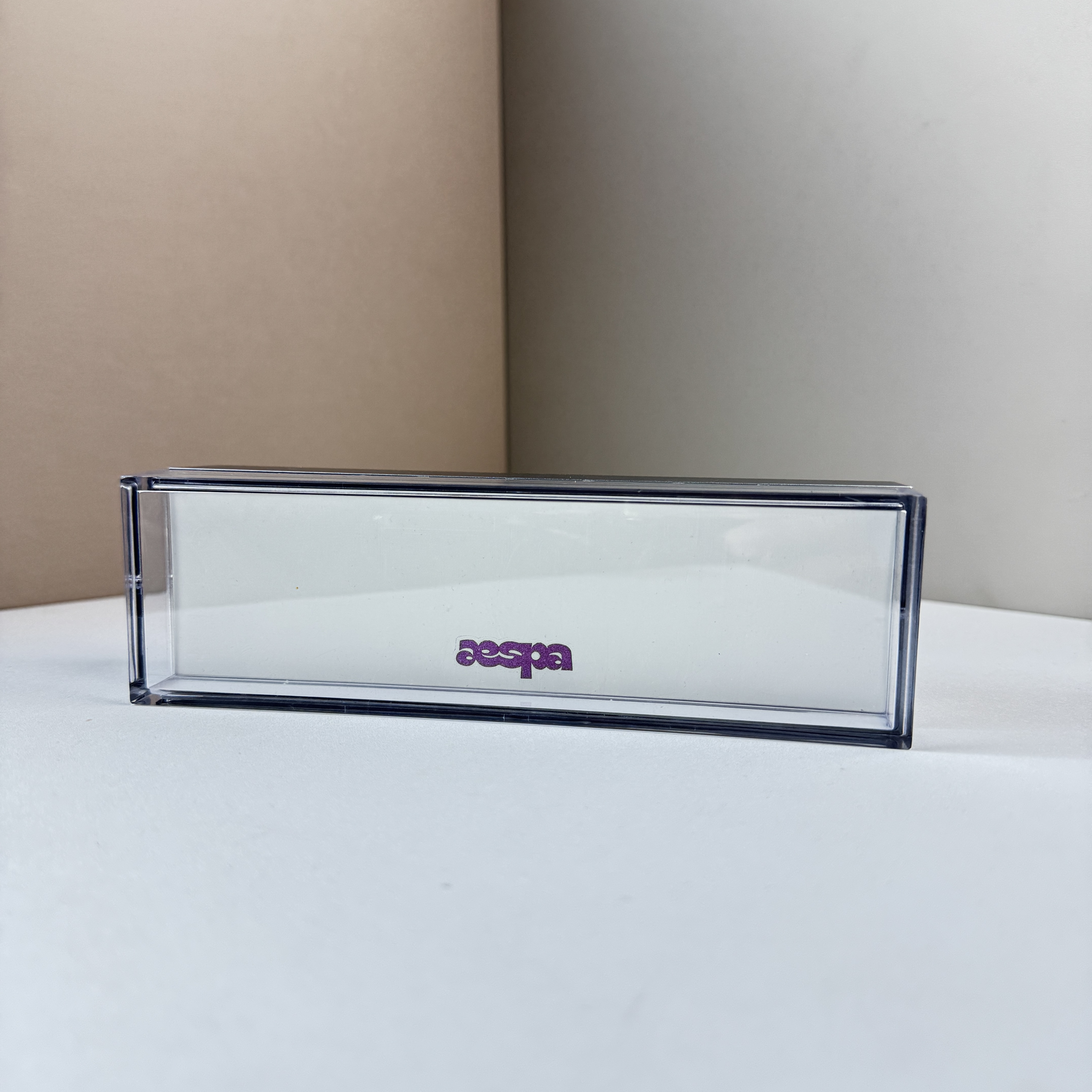 夕暮れの光と影のナイトライト【AESPA】-YITOTO™推し活がもっと楽しくなる