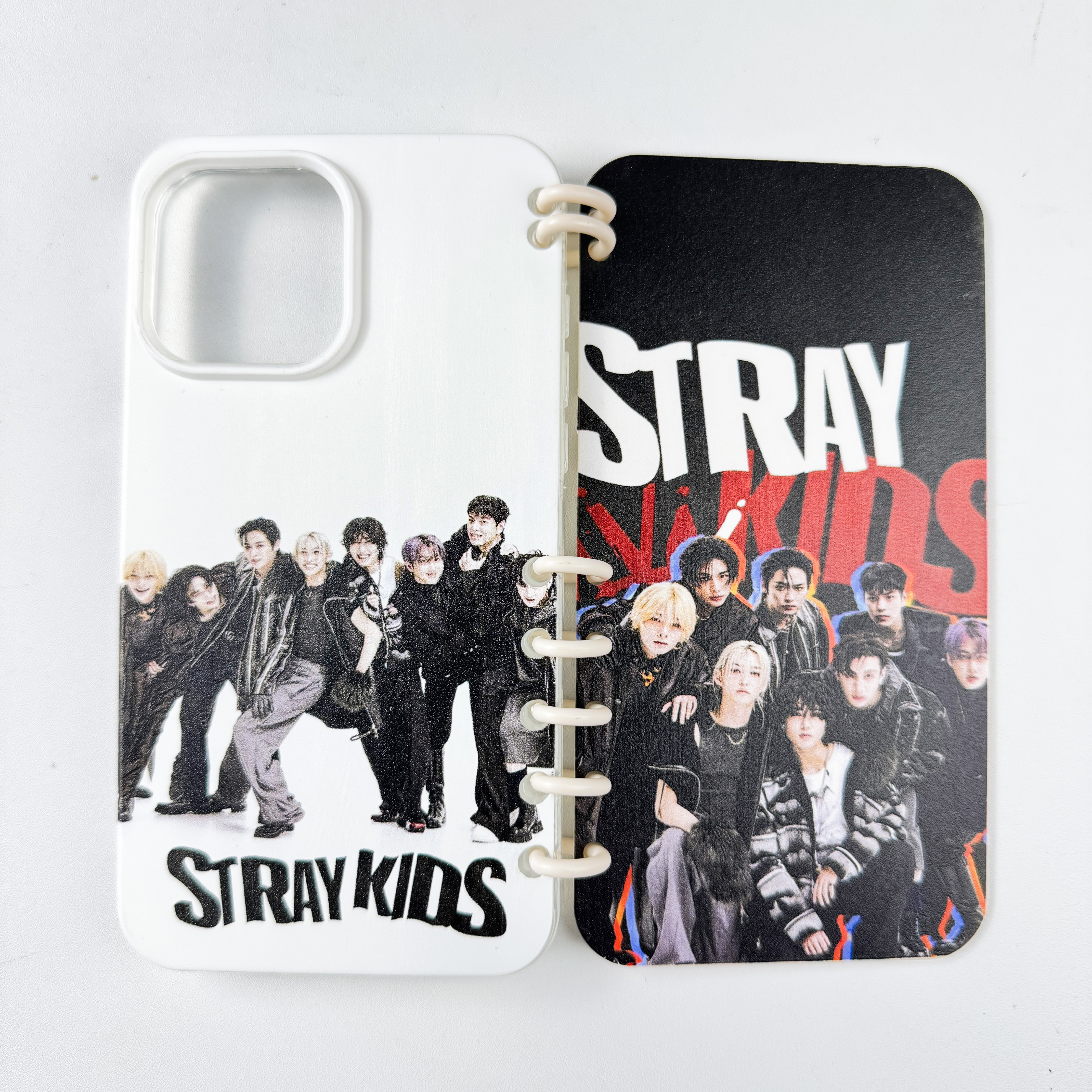 ノート型スマートフォンケース【Stray Kids】-YITOTO™推し活がもっと楽しくなる