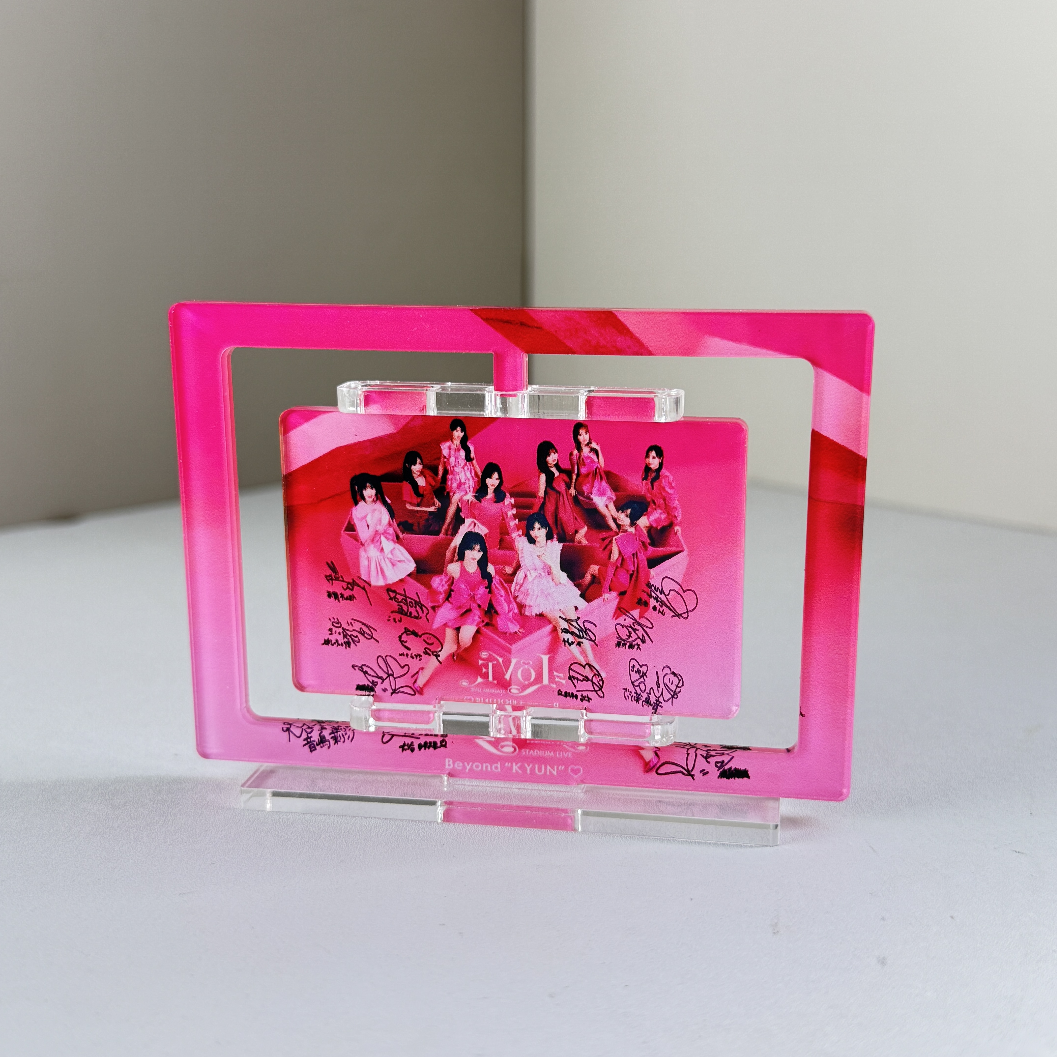回転ギミック付き 立体アクリルスタンド【イコールラブ=LOVE】