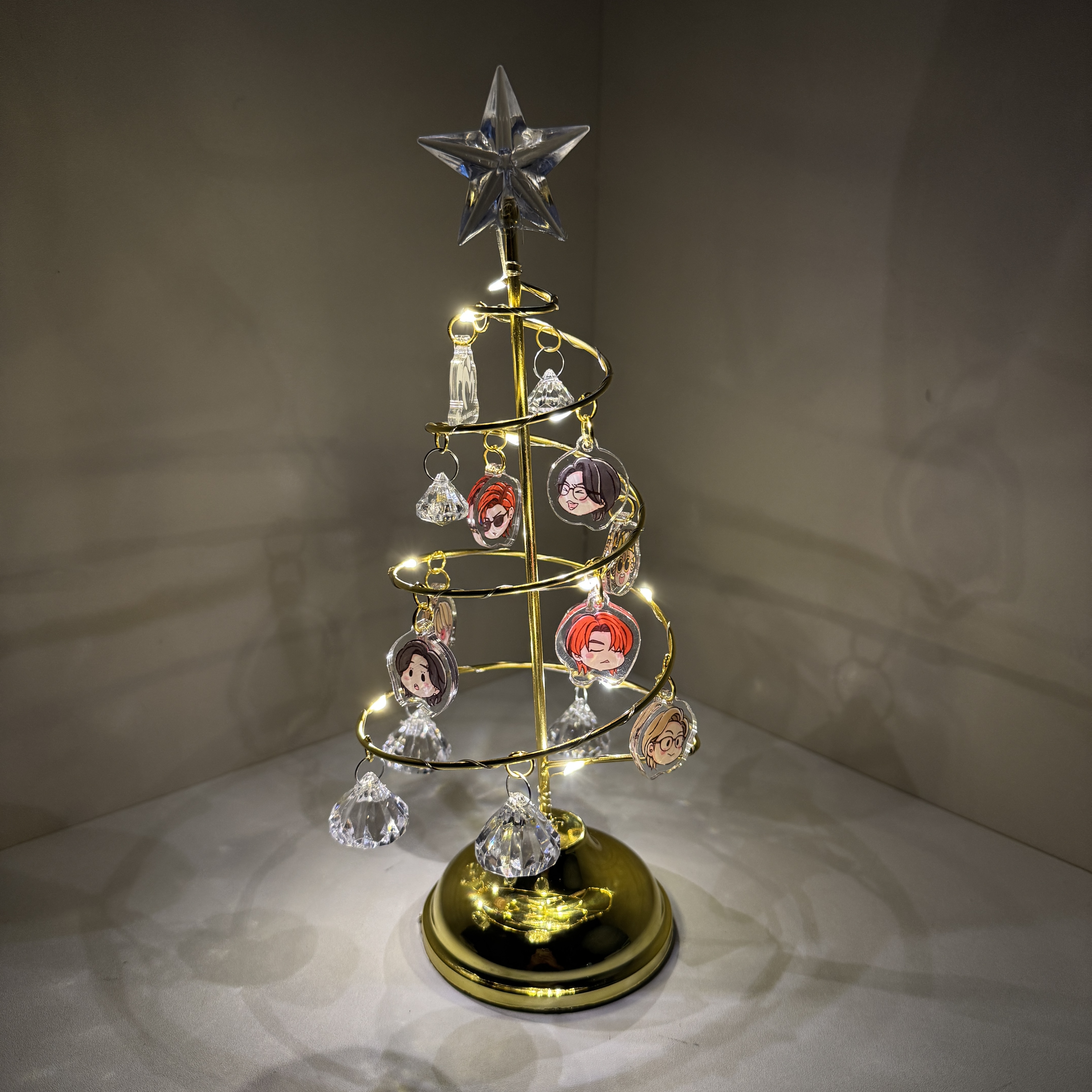 LEDクリスタルクリスマスツリーDIY装飾【Mrs GREEN APPLE】 – YITOTO