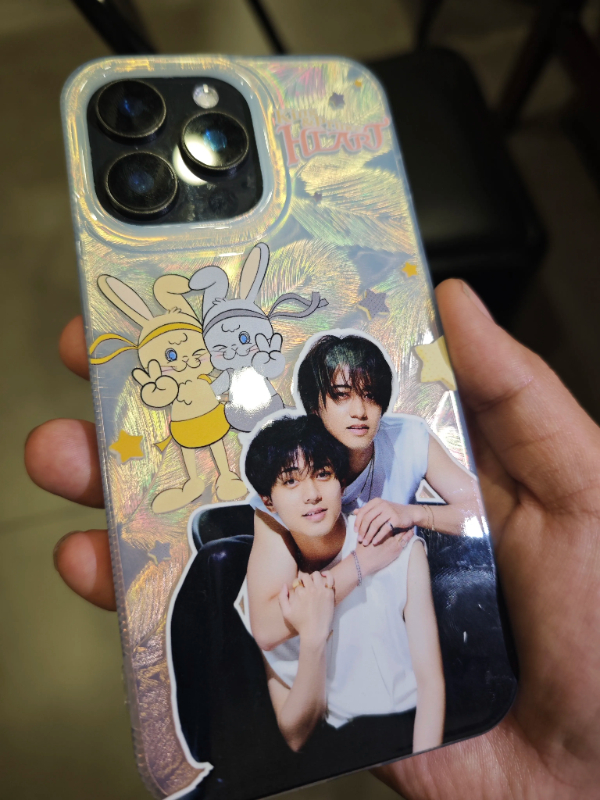 「手に取ると質感が違う！グラデーションも美しく毎日使いたくなる」