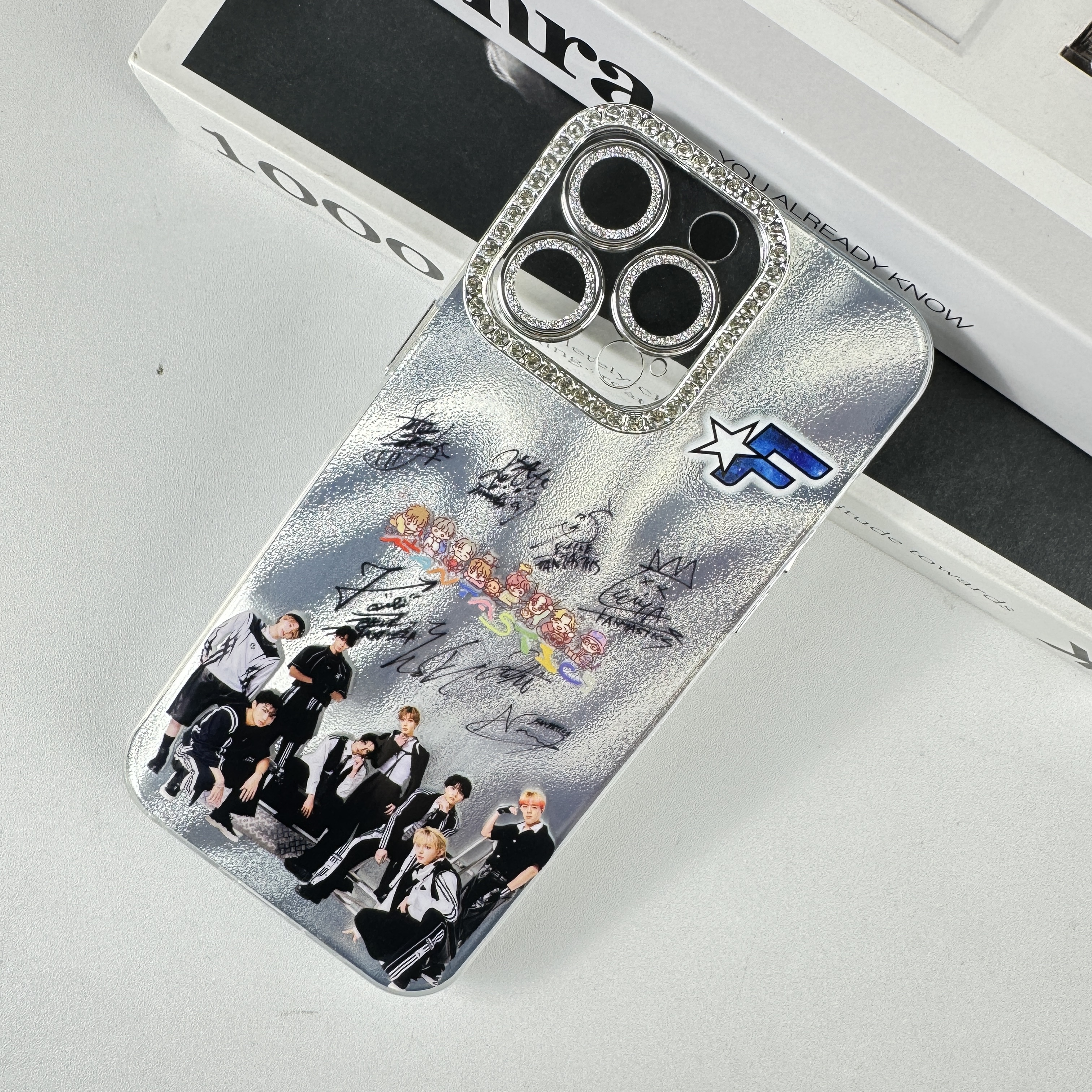 ダイヤモンドレーザーグラデーションスマートフォンケース【FANTASTICS/ブレイクライン】