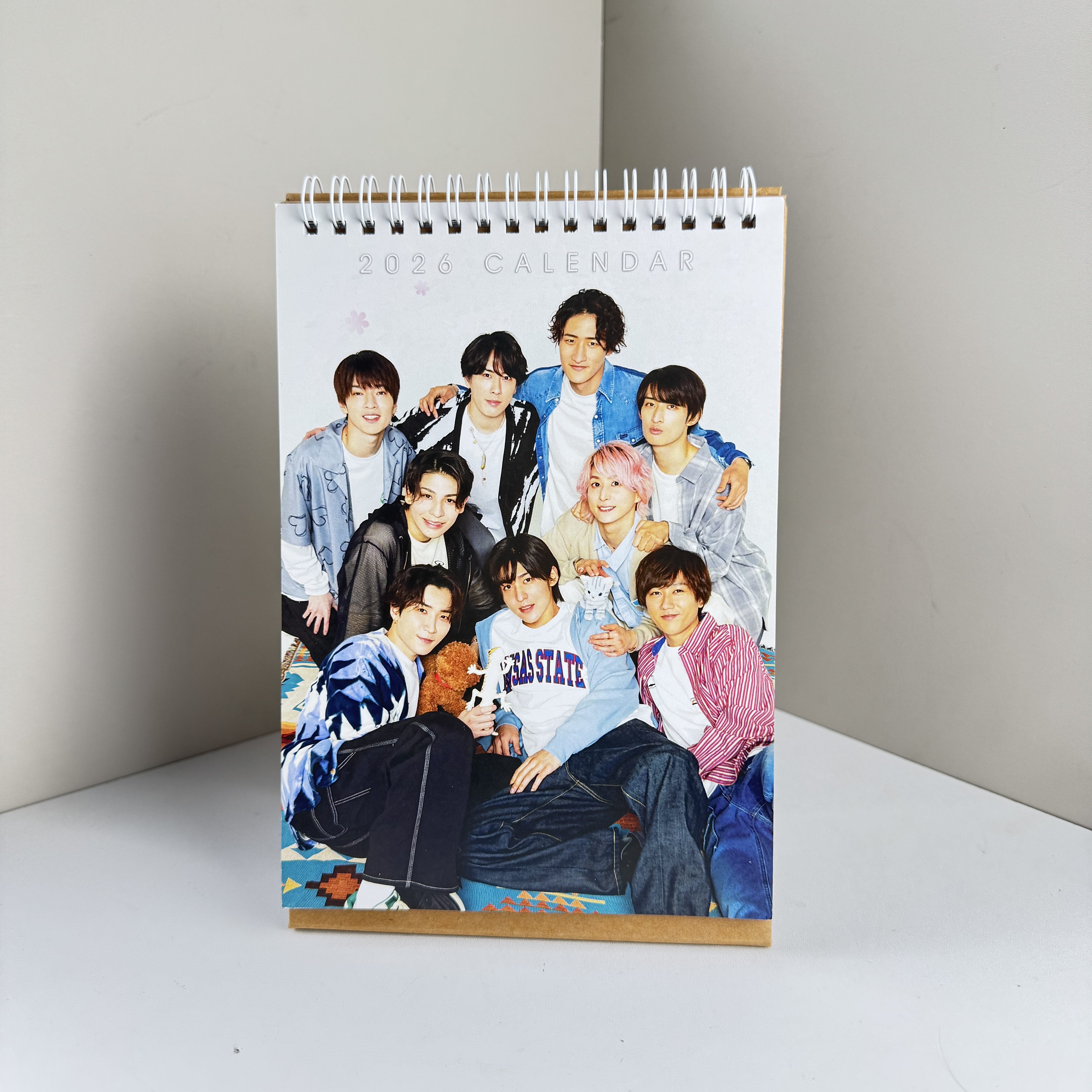 8インチ 縦型カレンダー【Snow Man】