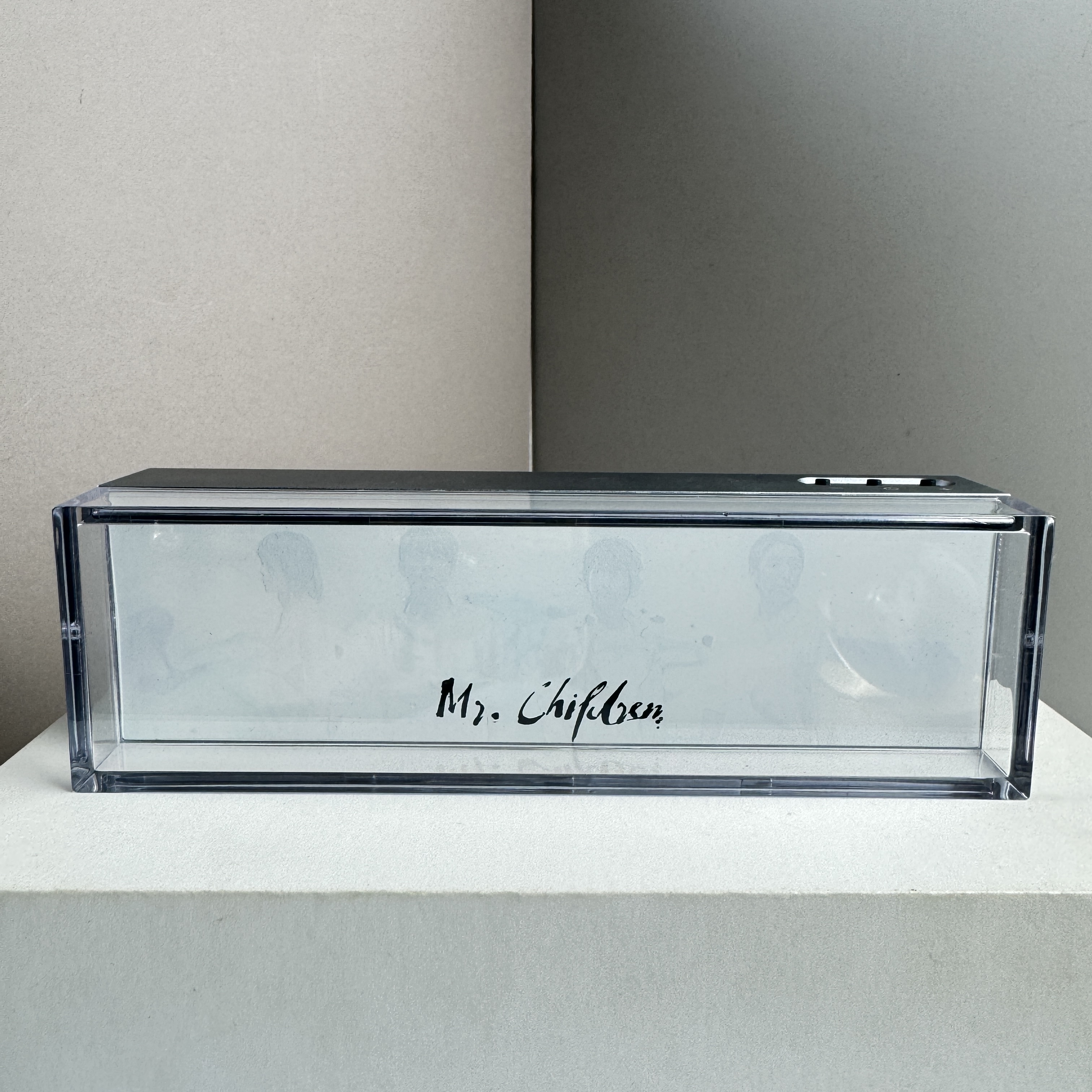 夕暮れの光と影のナイトライト【Mr.Children】-YITOTO™推し活がもっと楽しくなる