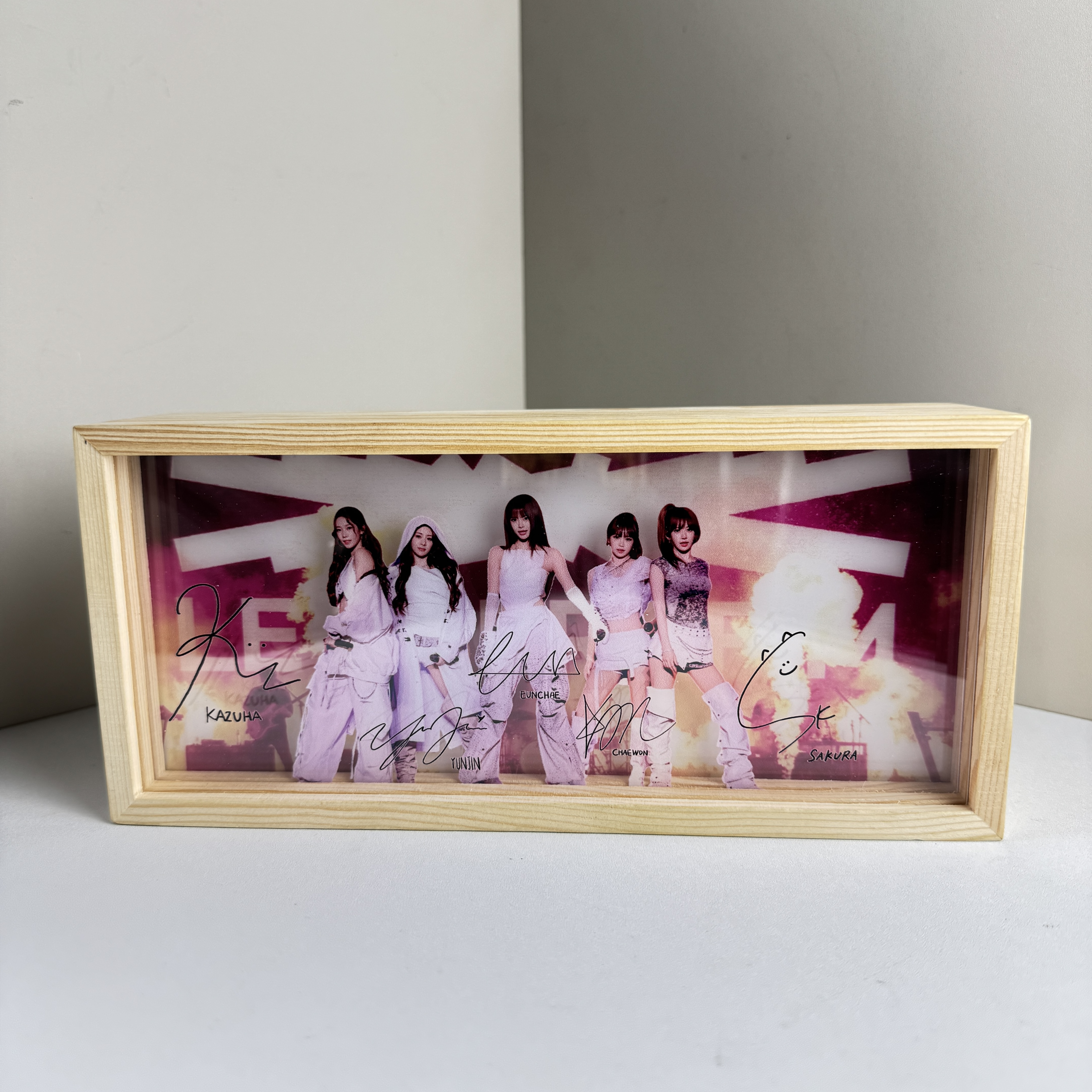 3Dナイトライト【LE SSERAFIM/EASY CRAZY HOT】