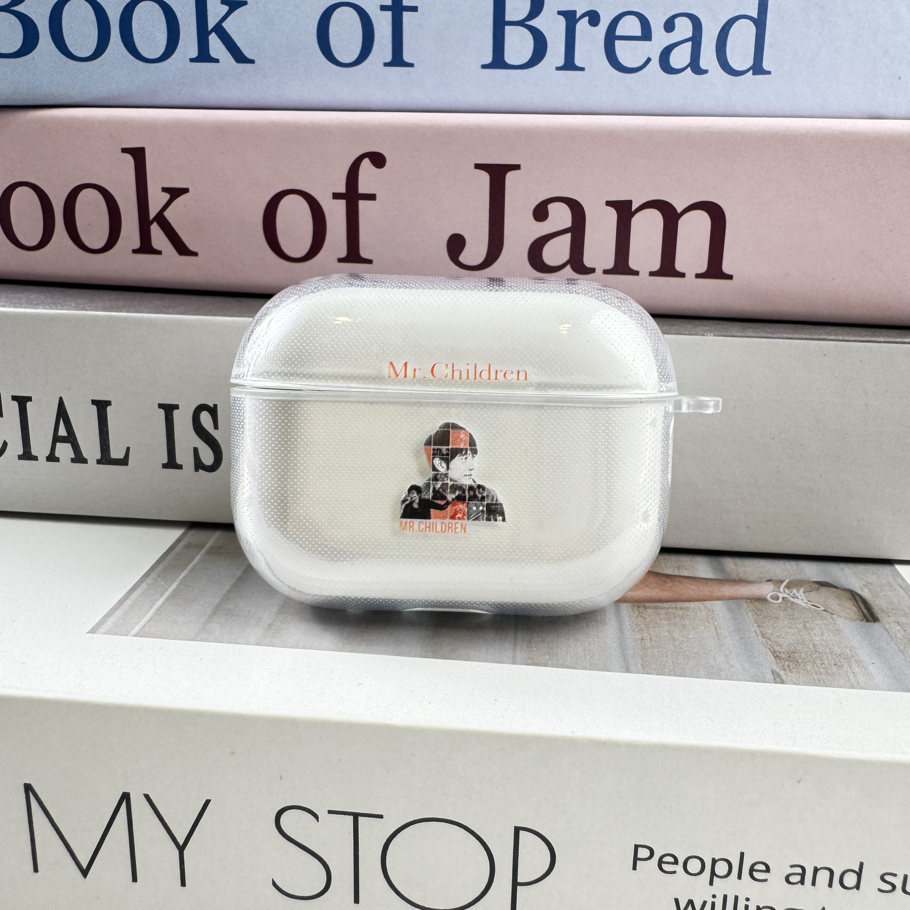 AirPods保護ケース【Mr.Children】-YITOTO™推し活がもっと楽しくなる