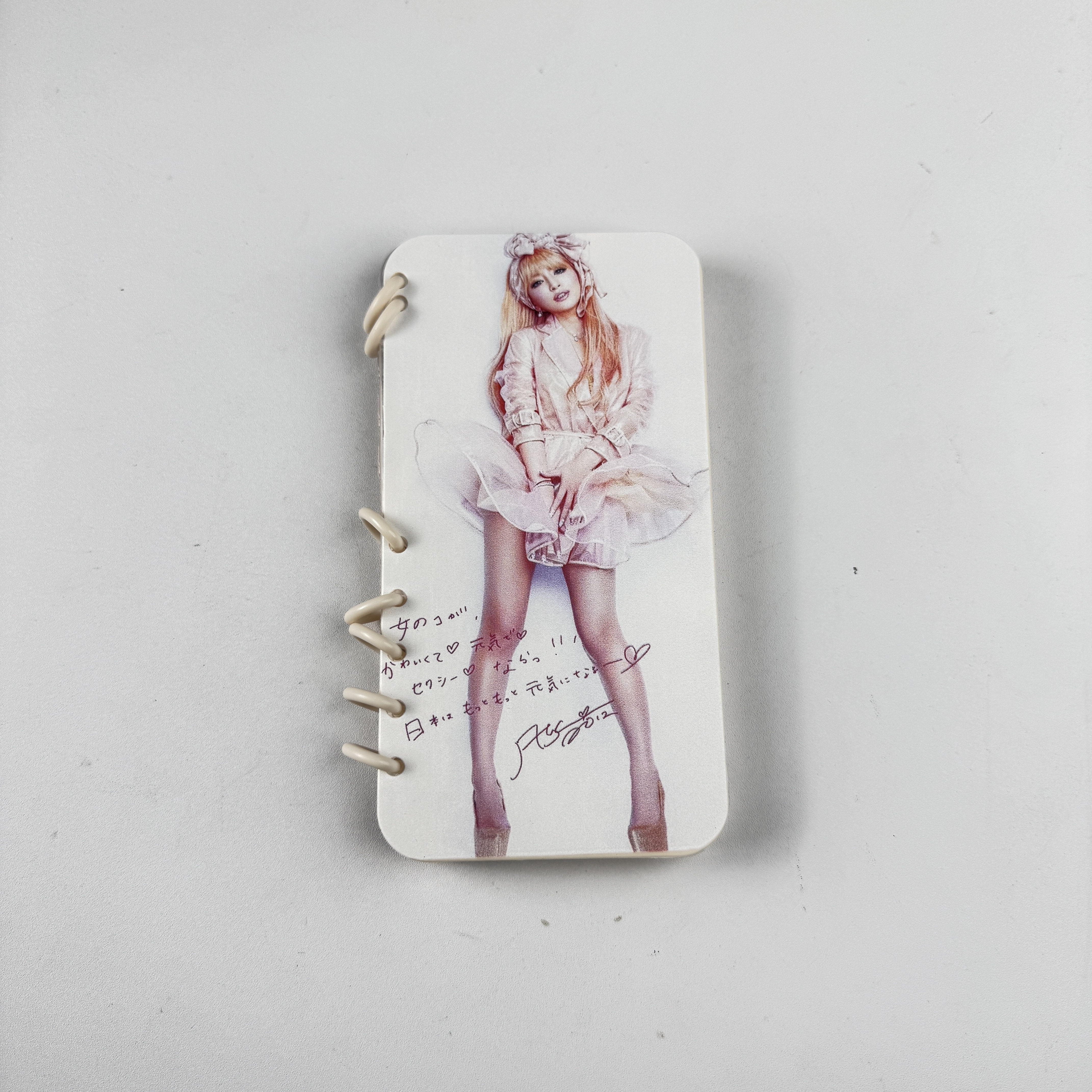 ノート型スマートフォンケース【浜崎あゆみ/mimosa】-YITOTO™推し活がもっと楽しくなる