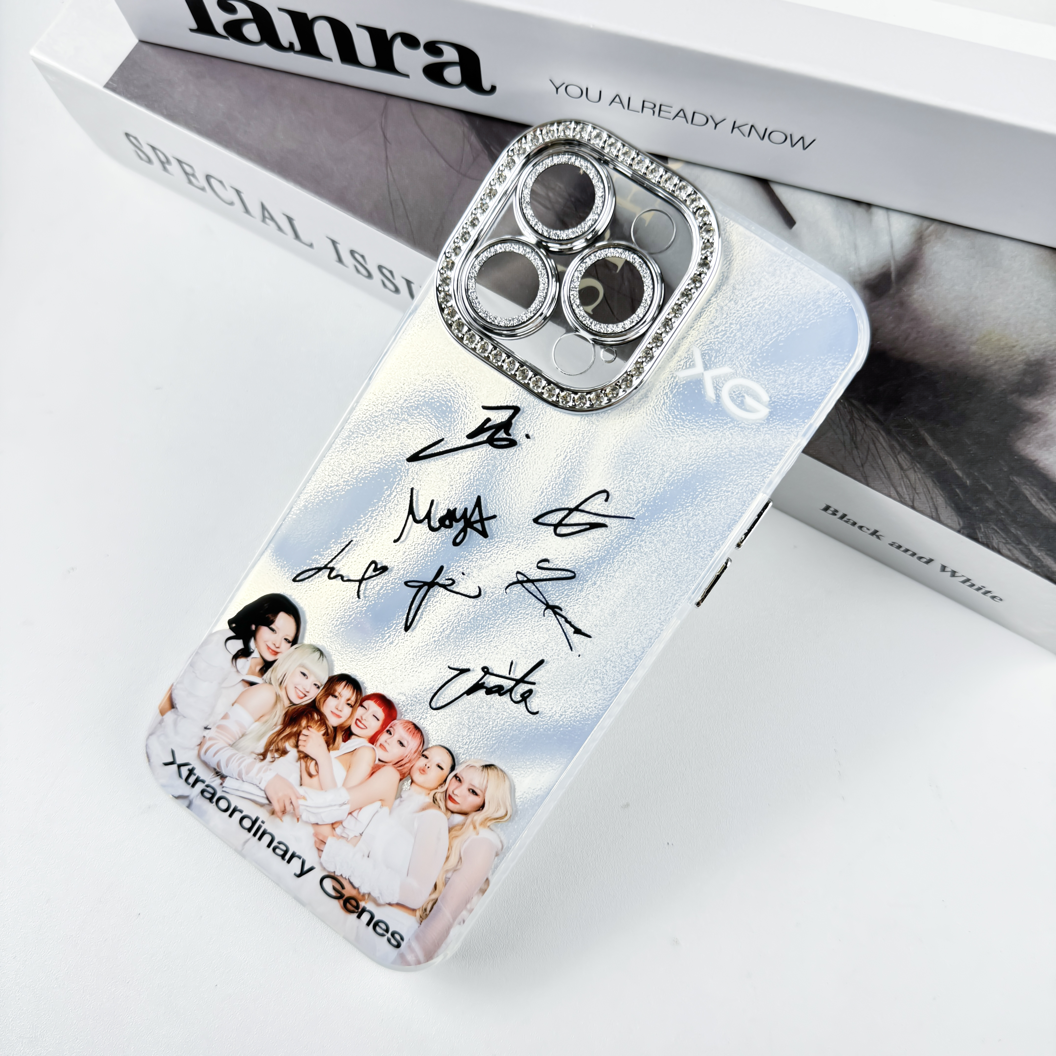 ダイヤモンドレーザーグラデーションスマートフォンケース【XG/THE CORE】