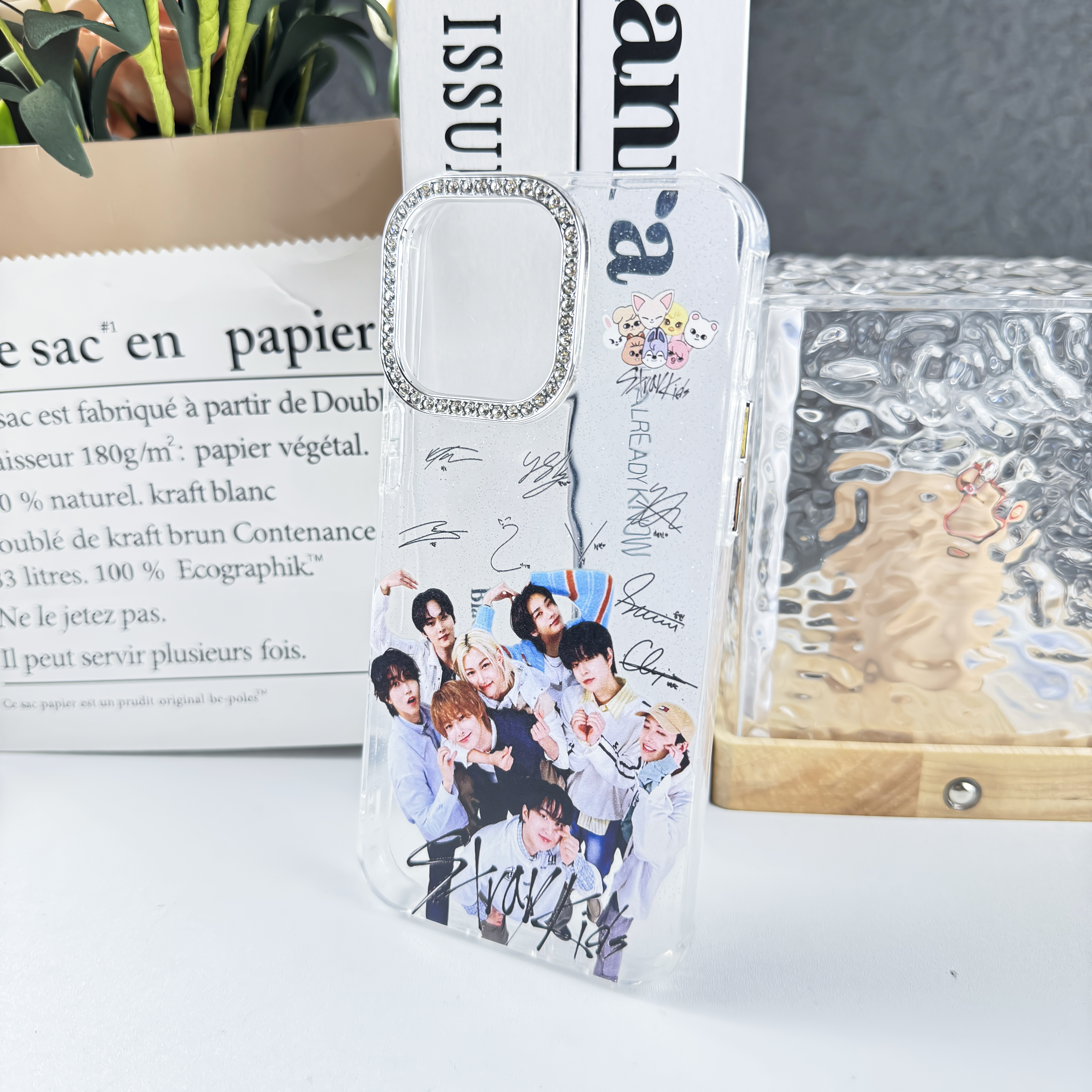 ダイヤモンドレーザーグラデーションスマートフォンケース【Stray Kids】