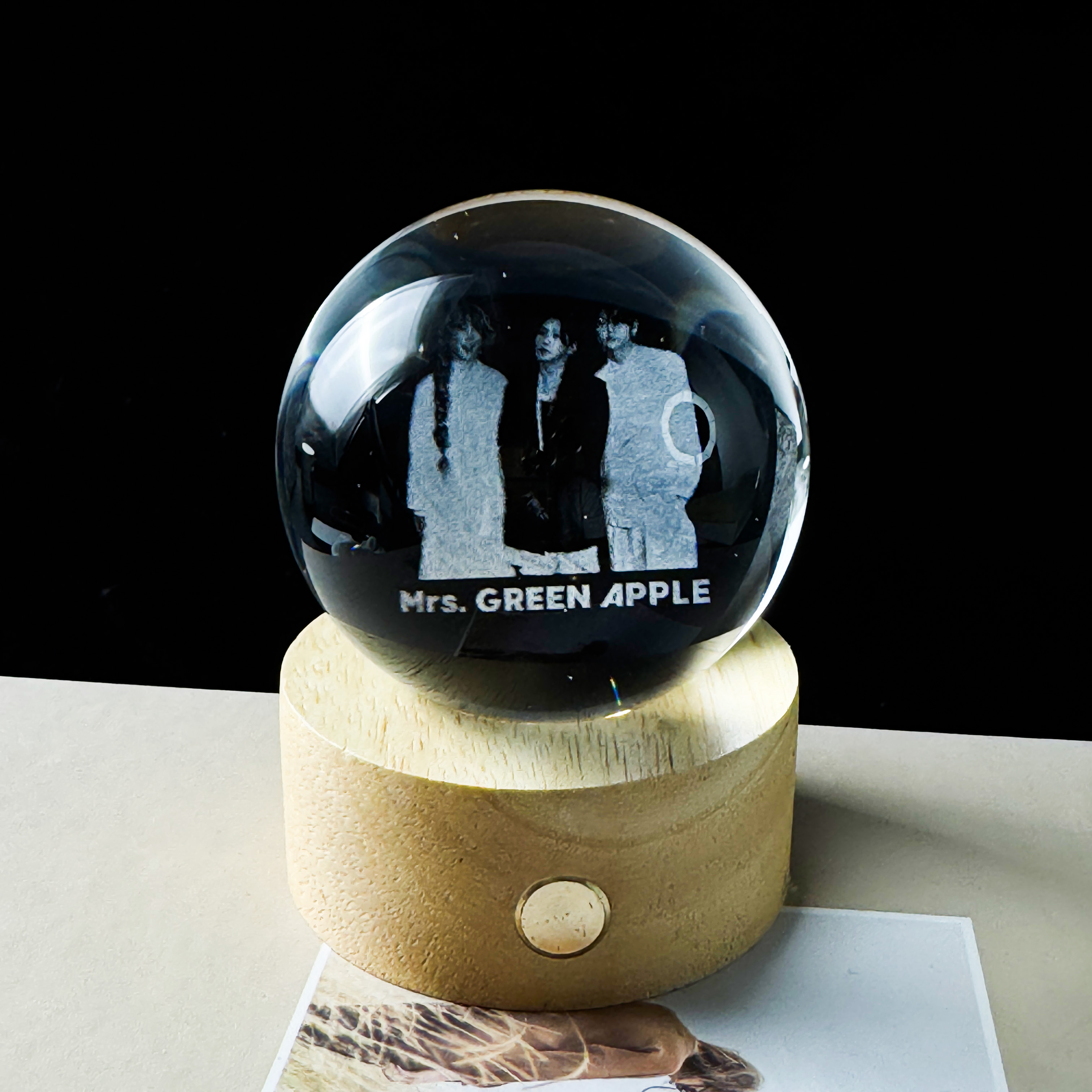 水晶球 ナイトライト【MrsGREENAPPLE】-YITOTO™推し活がもっと楽しくなる