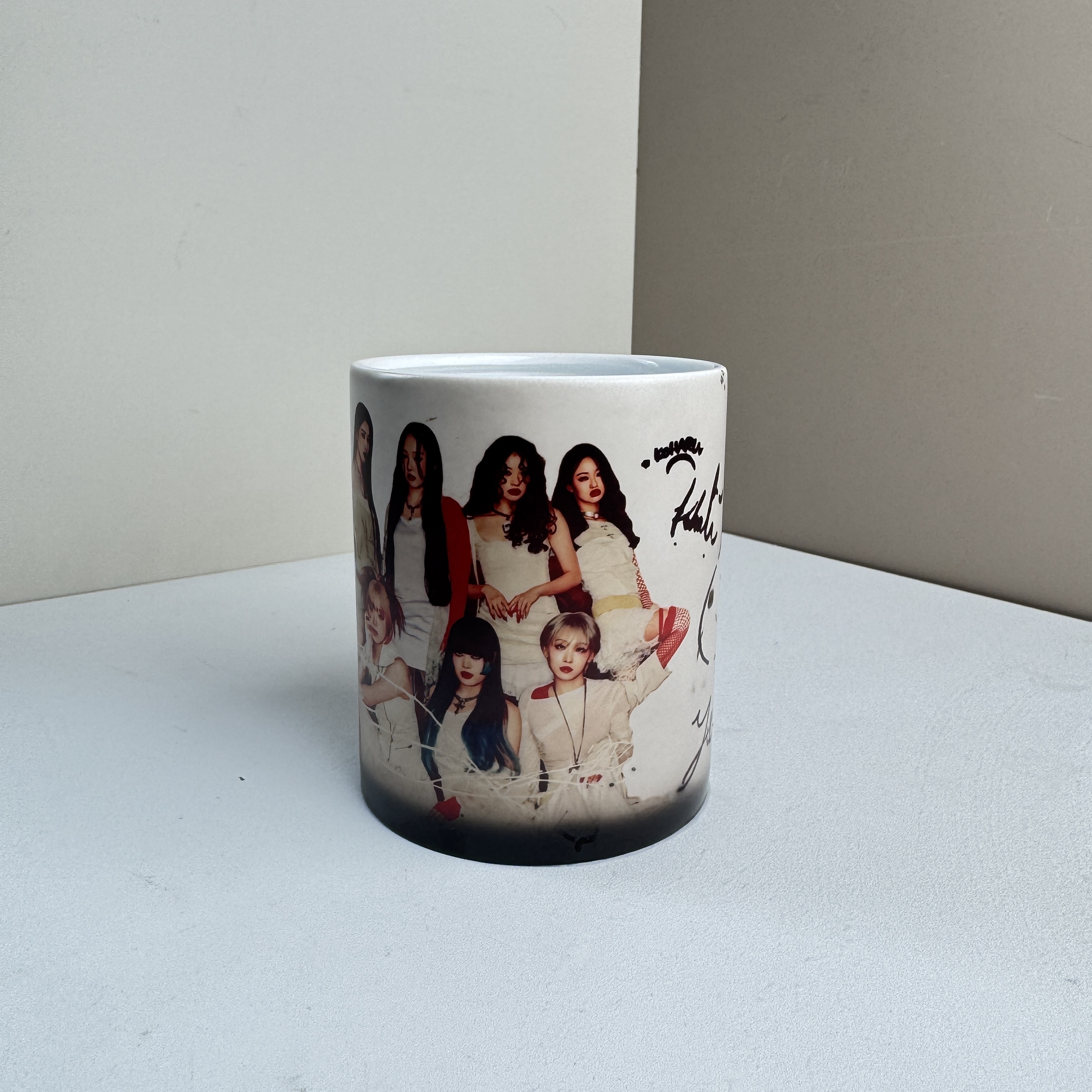 色が変わるマグカップ 【HANA】-YITOTO™推し活がもっと楽しくなる