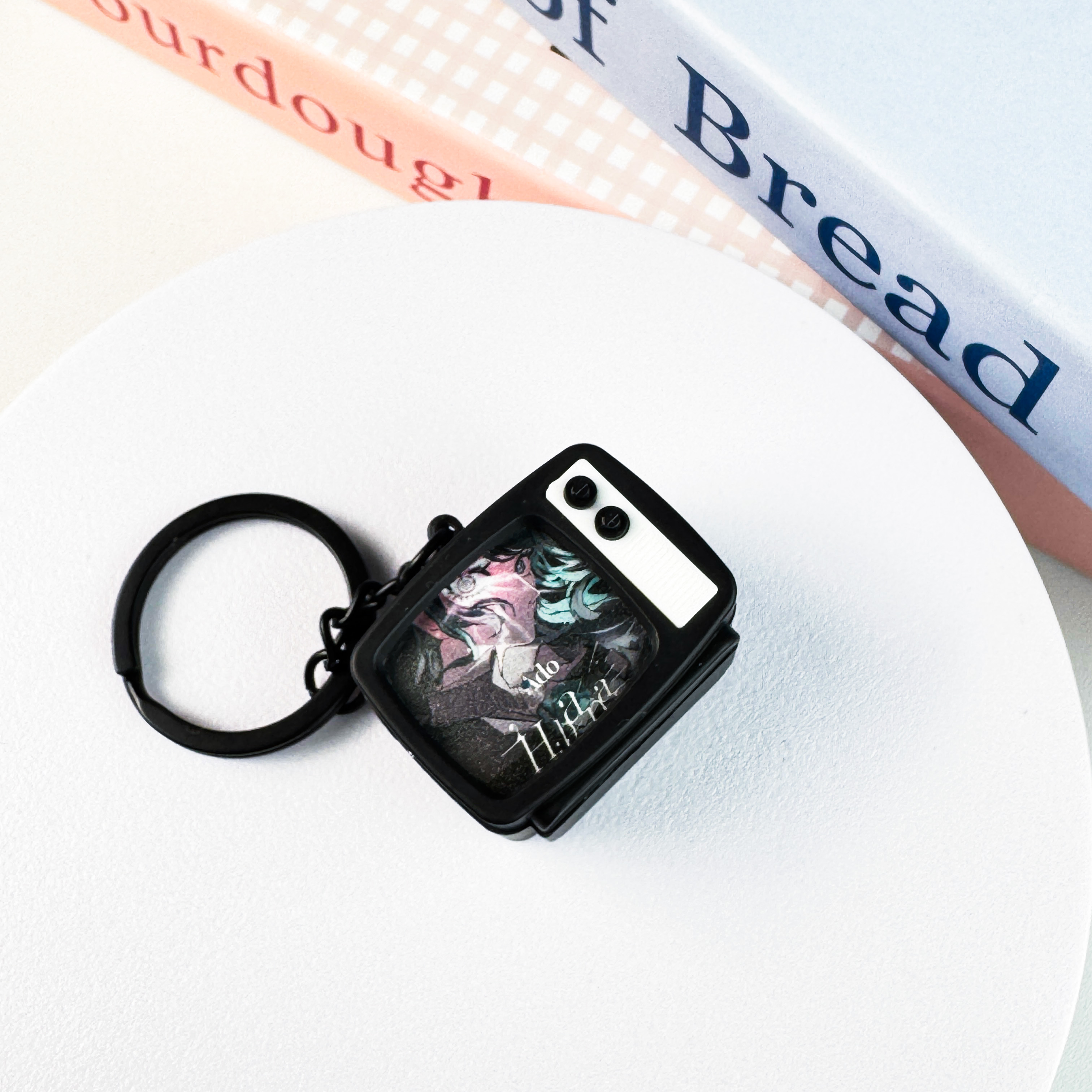 NFCミニテレビキーホルダー【Ado】-YITOTO™推し活がもっと楽しくなる