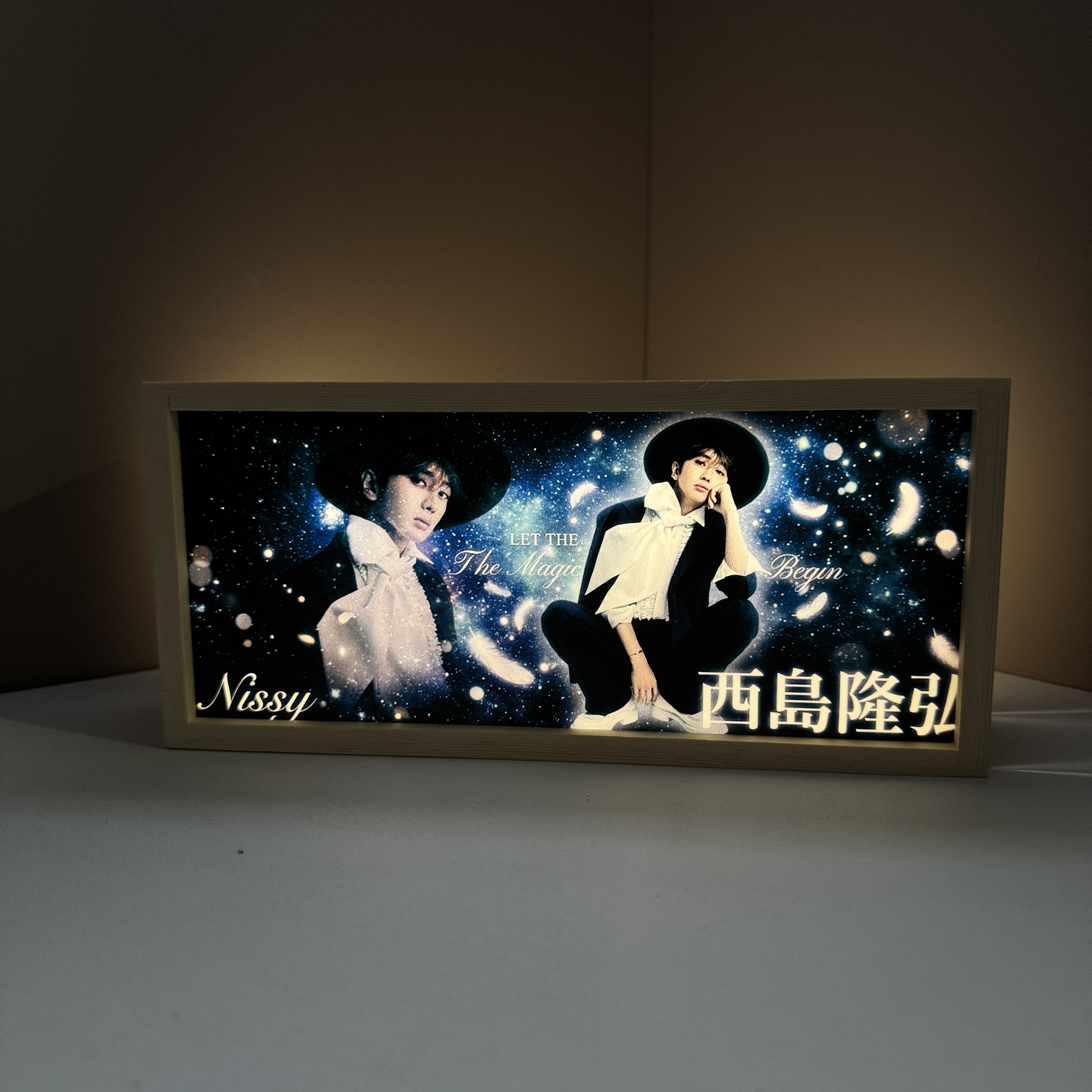 両面デザイン LEDライト【Nissy】