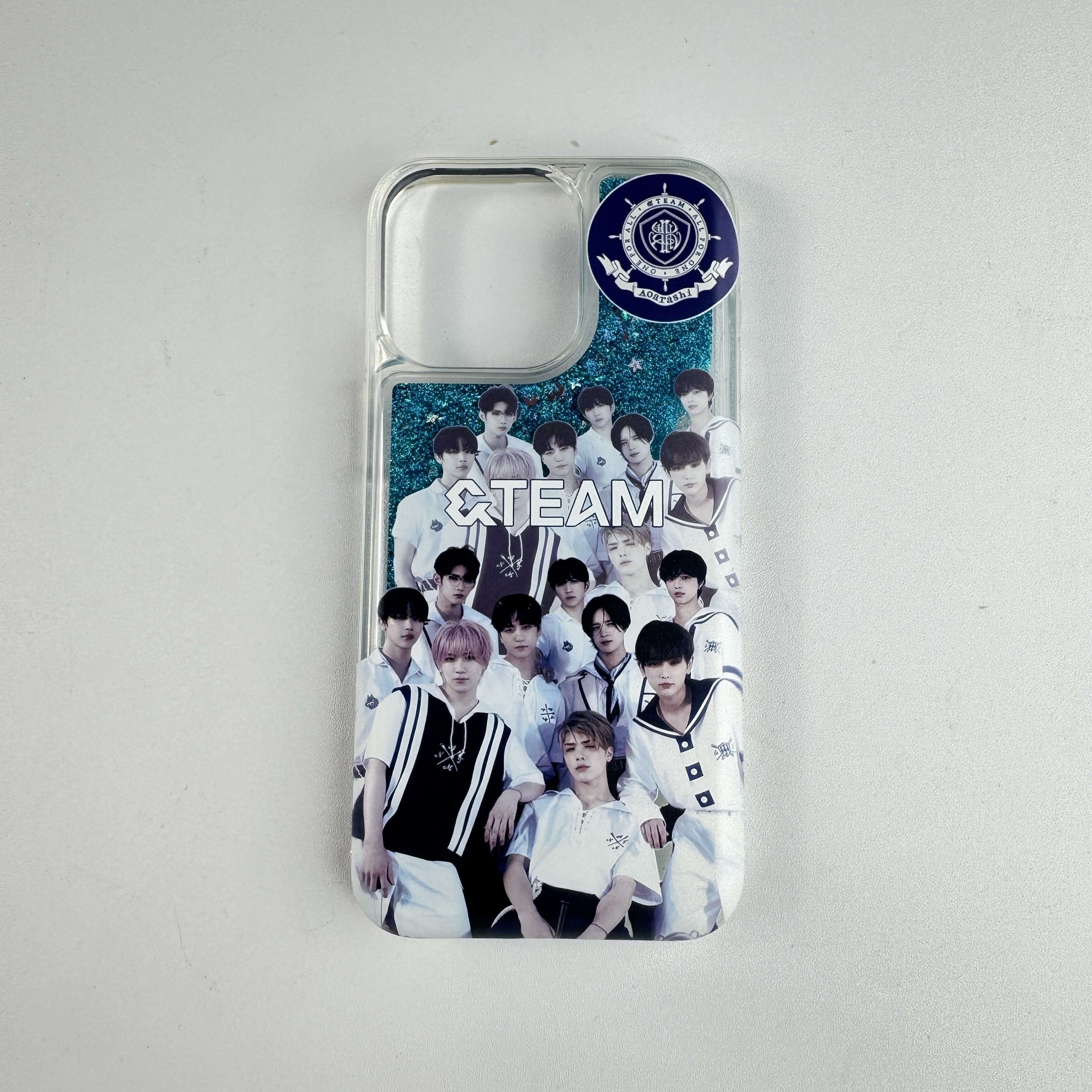 キラキラ流砂スマホケース【&TEAM】-YITOTO™推し活がもっと楽しくなる