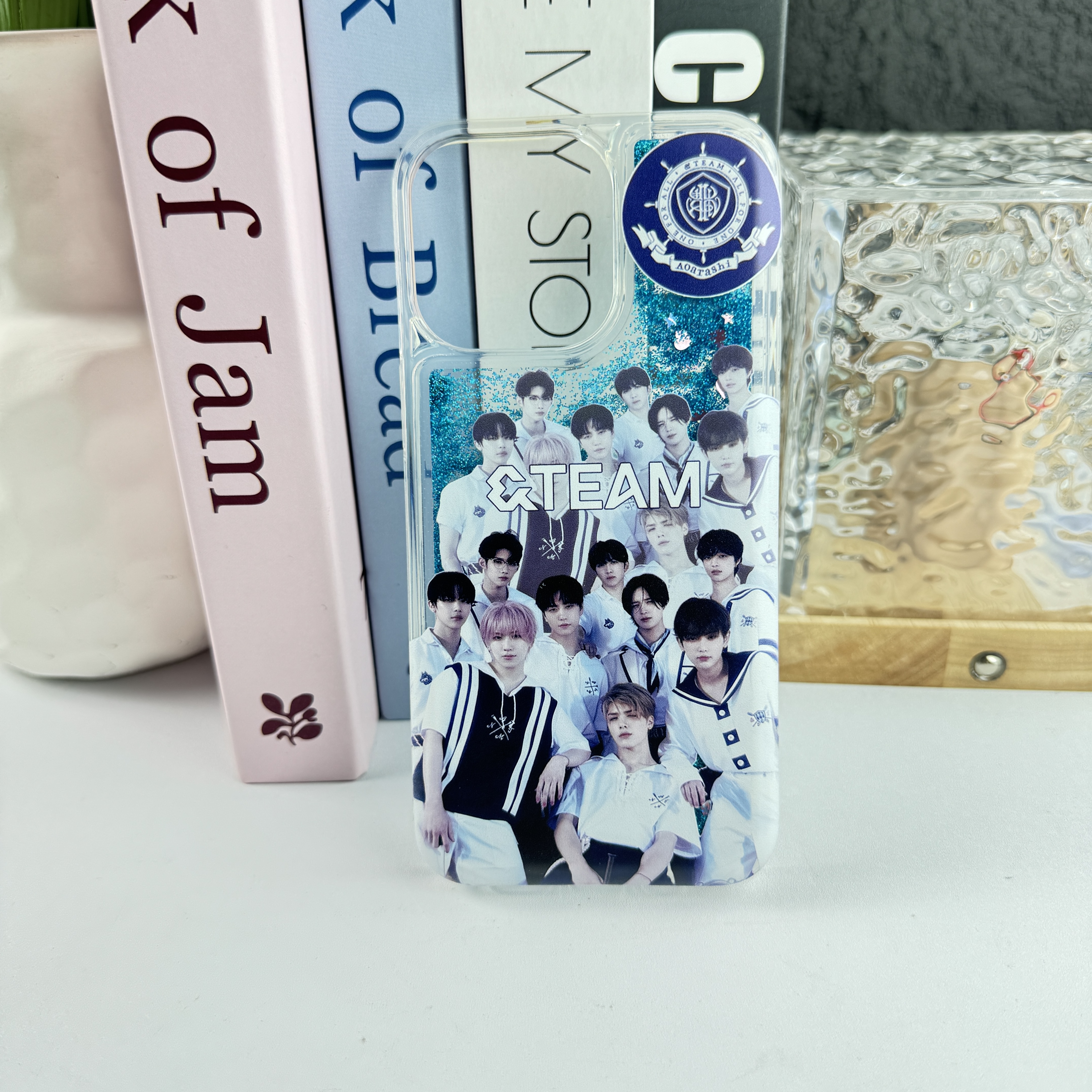 キラキラ流砂スマホケース【&TEAM】-YITOTO™推し活がもっと楽しくなる