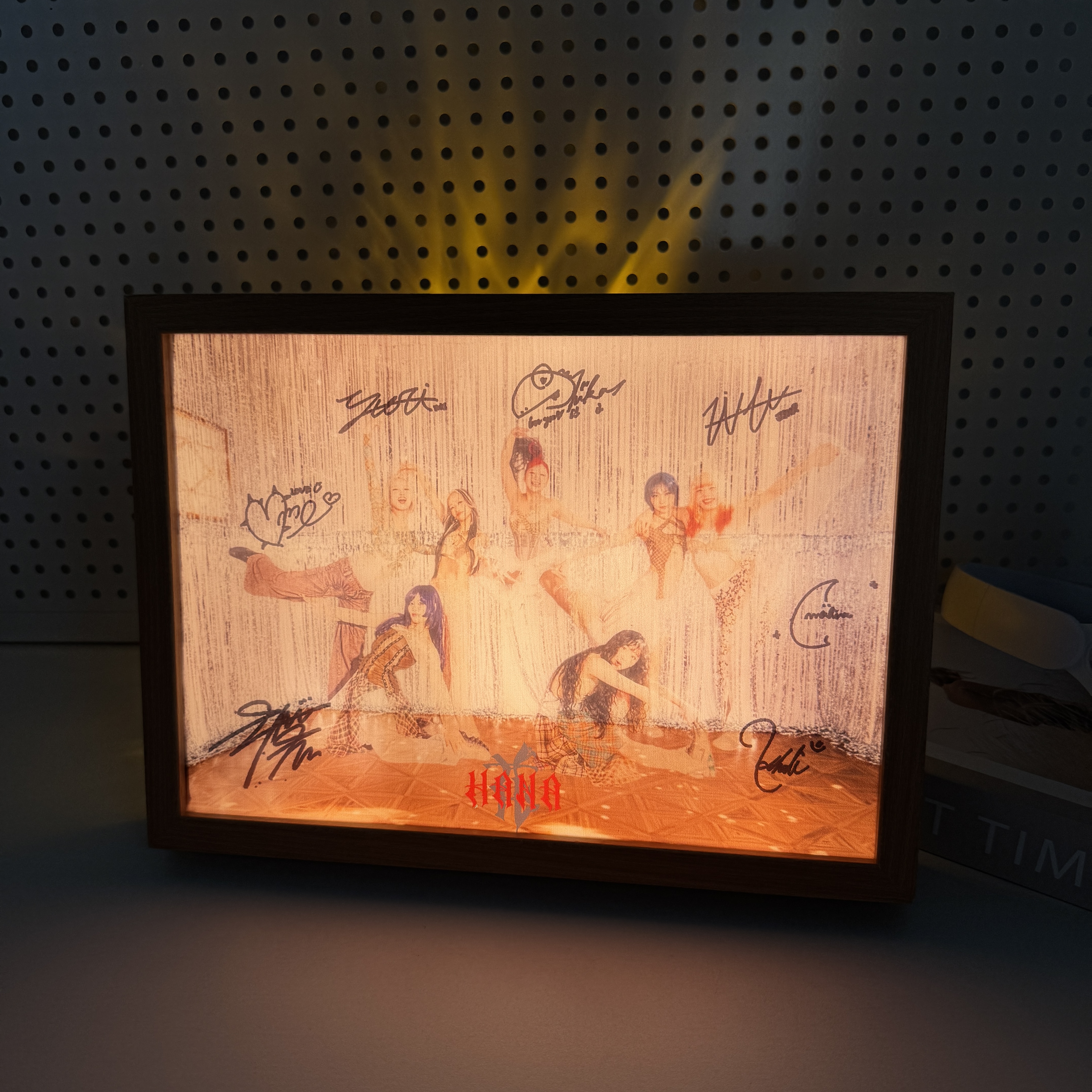 夕暮れの光と影の絵【HANA/Bloom】