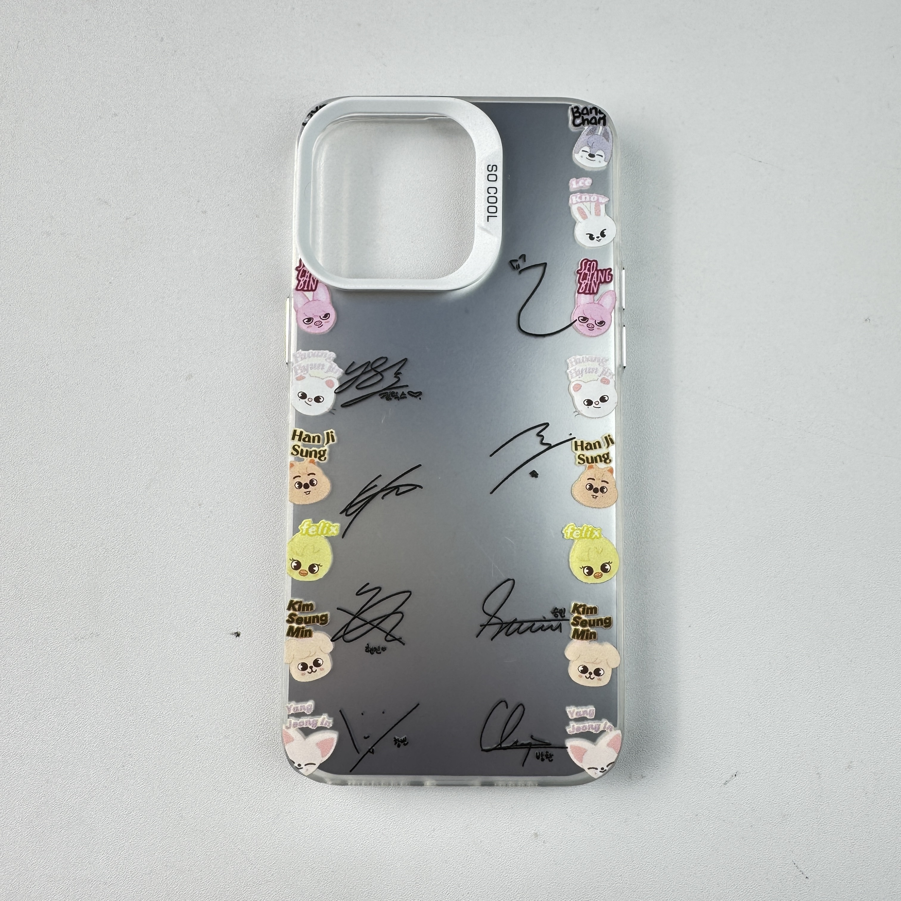 磁気吸着 回転スタンド 対応 スマホケース【StrayKids】