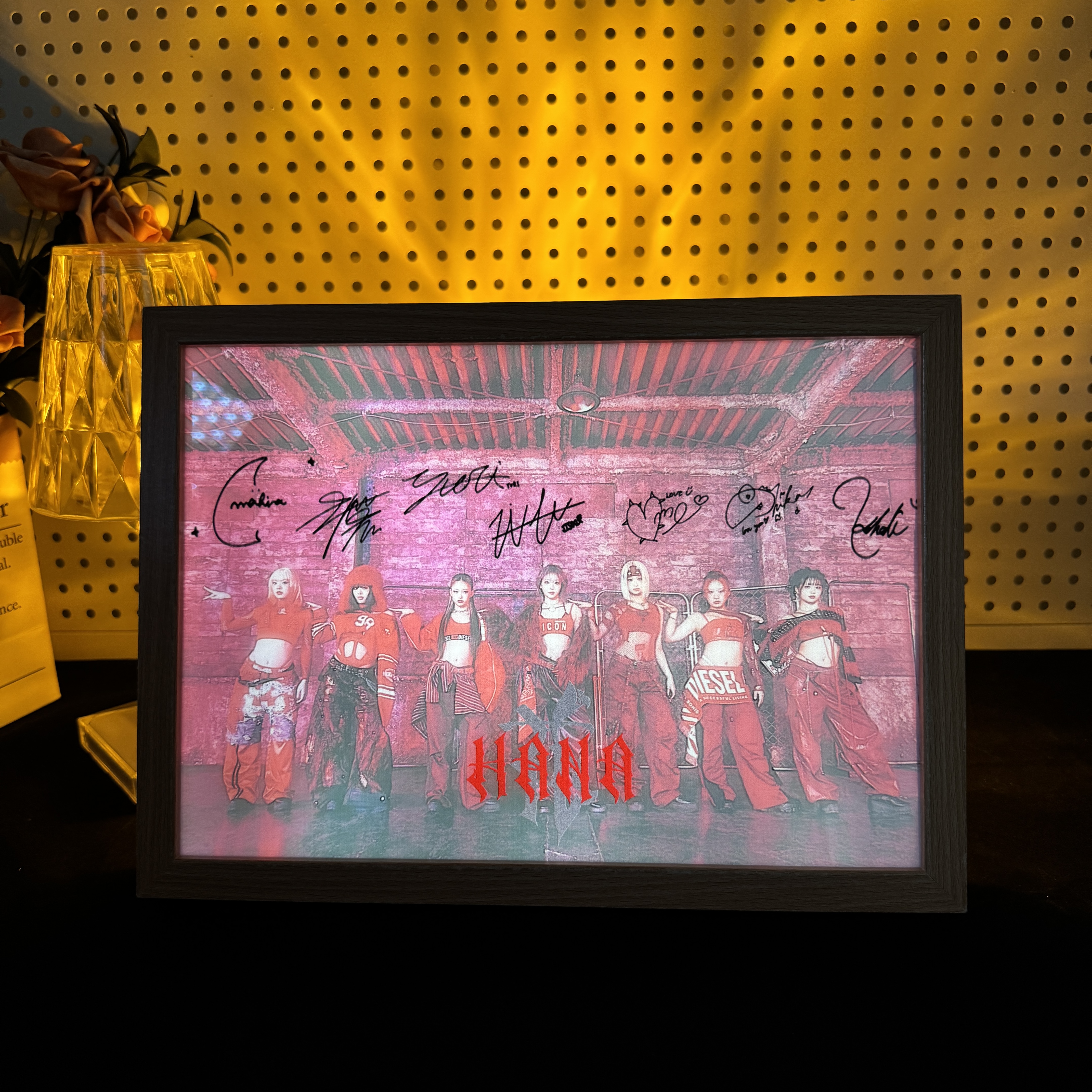 夕暮れの光と影の絵【HANA/BAD GIRL】