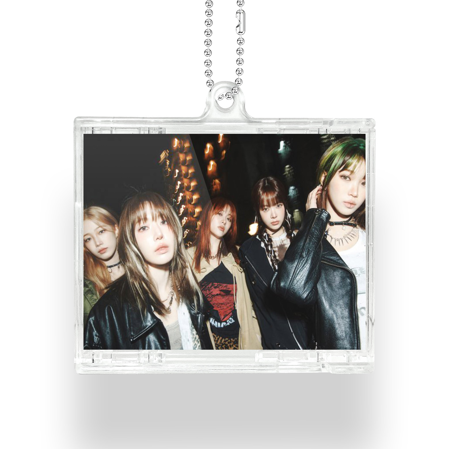 NFCミニCDキーリング【LE SSERAFIM/Different】-YITOTO™推し活がもっと楽しくなる