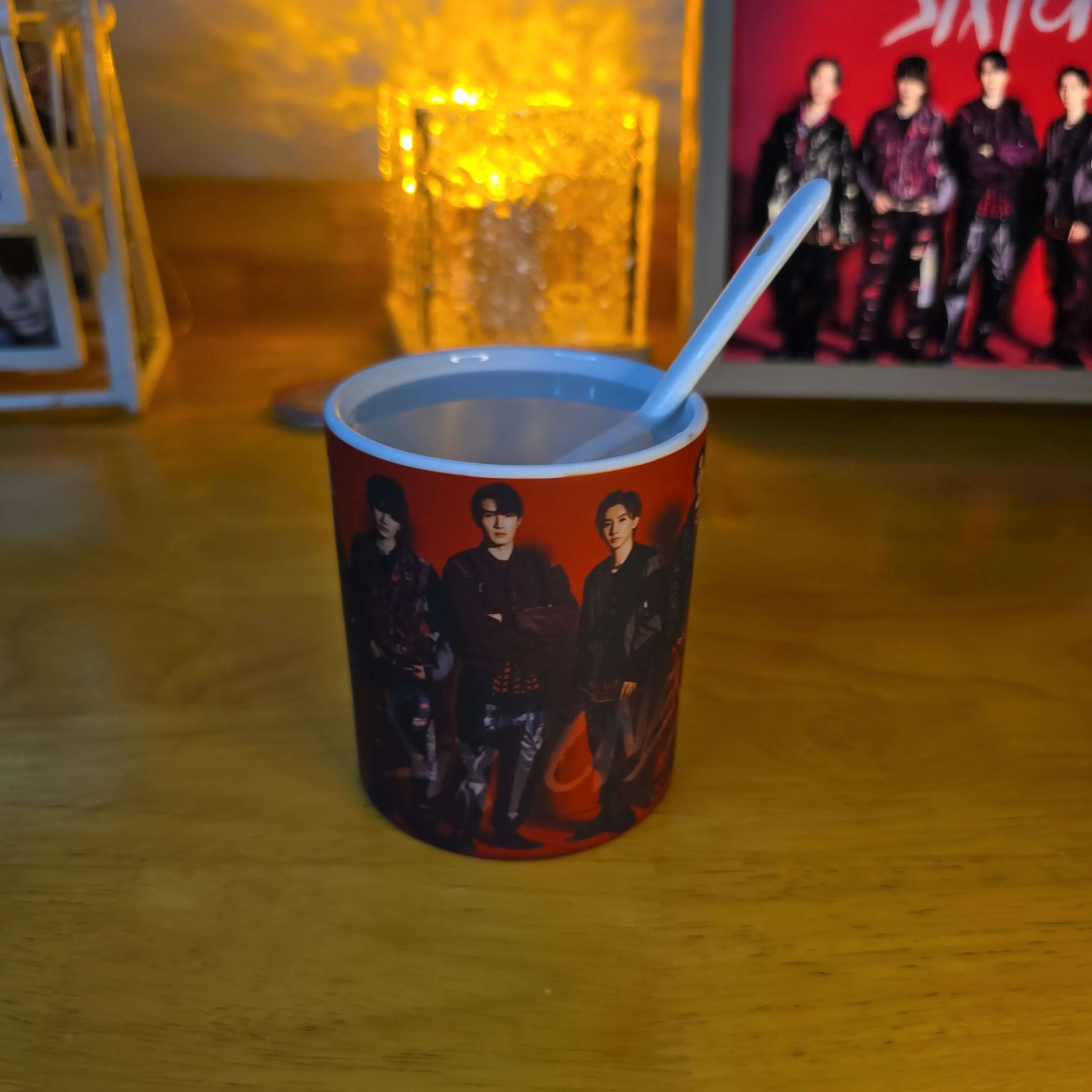 色が変わるマグカップ 【SixTONES】