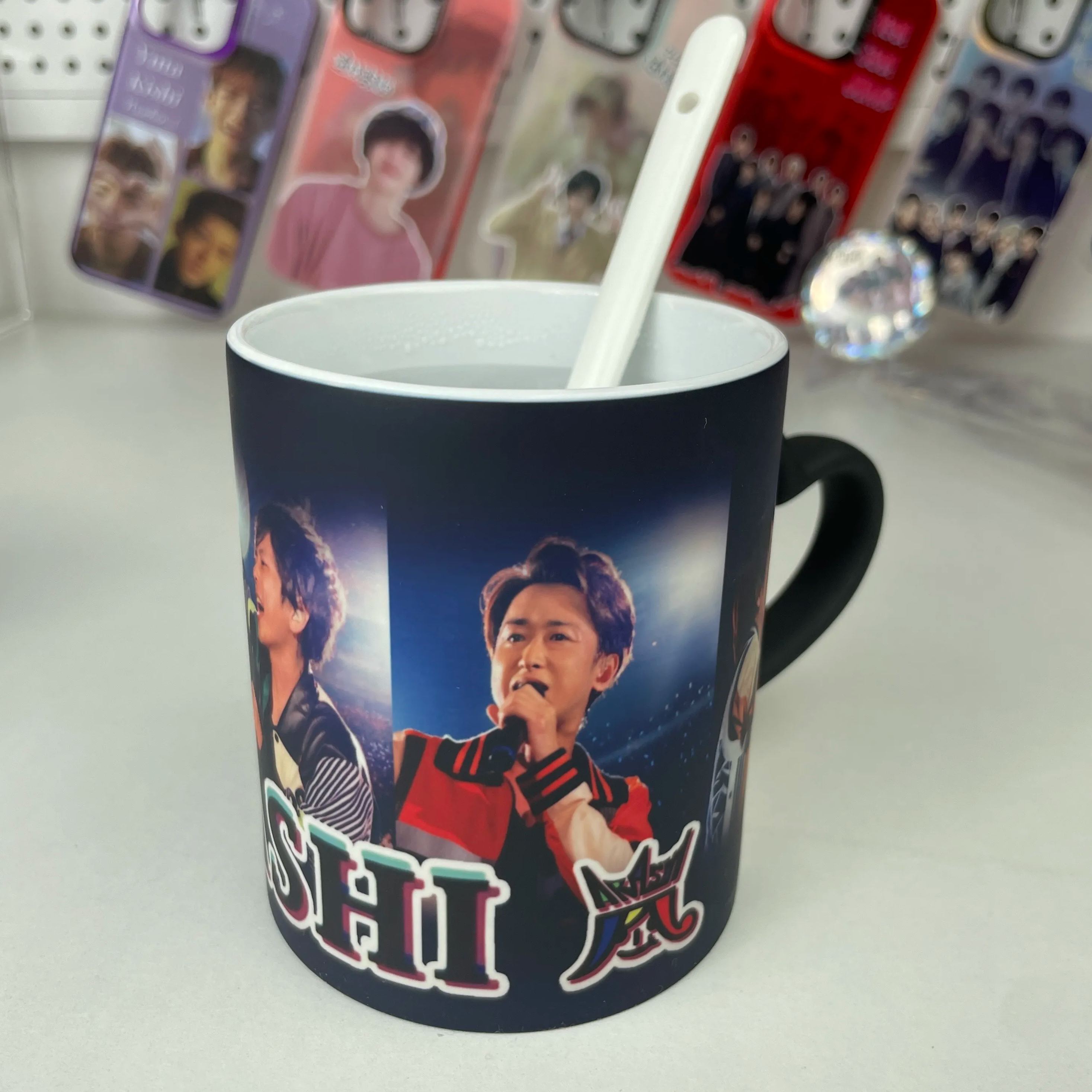 色が変わるマグカップ 【嵐ARASHI】