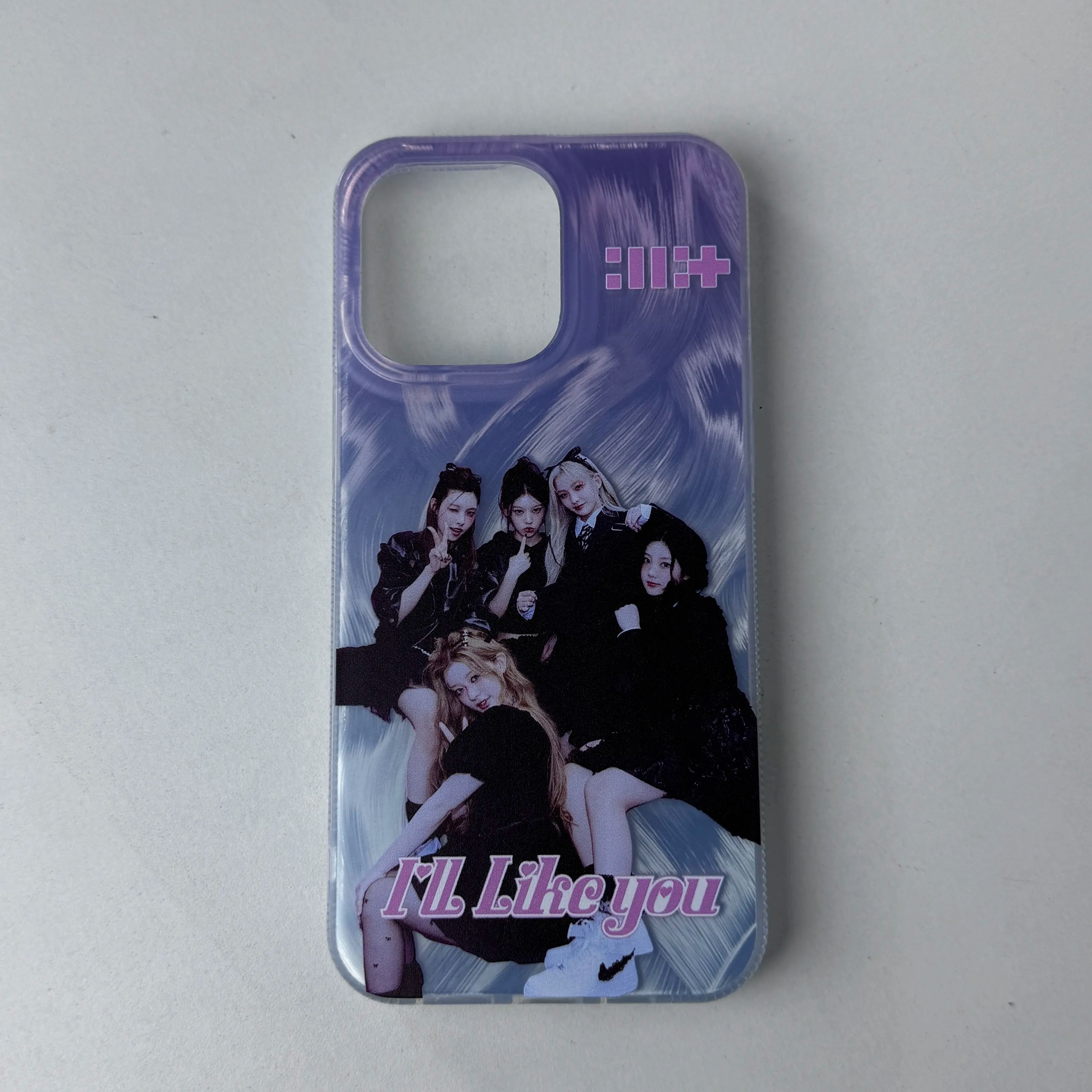 フェザーテクスチャーレーザーグラデーションスマートフォンケース【ILLIT/I'LL like you 】