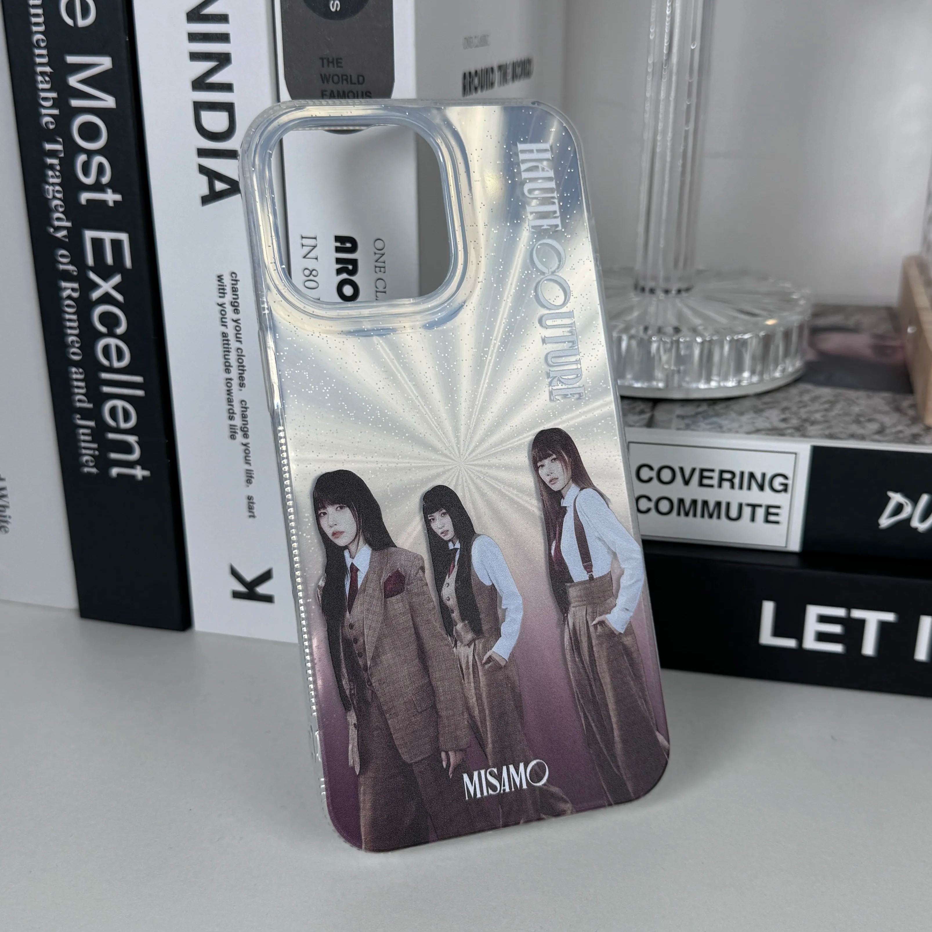 オーロラレーザーグラデーションスマートフォンケース【MISAMO/New Look】